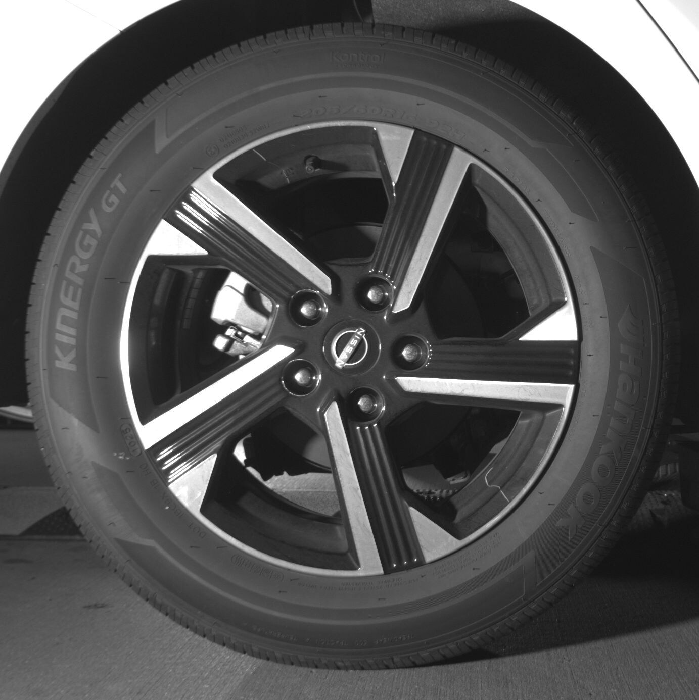 Thumbnail: 2025 Nissan Sentra - 12