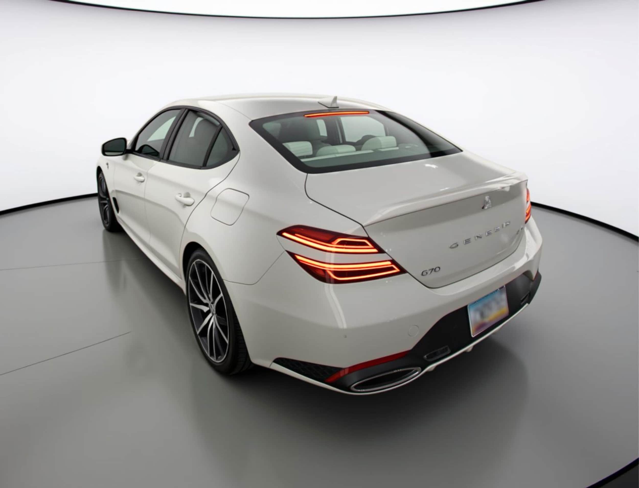 Thumbnail: 2025 Genesis G70 - 5