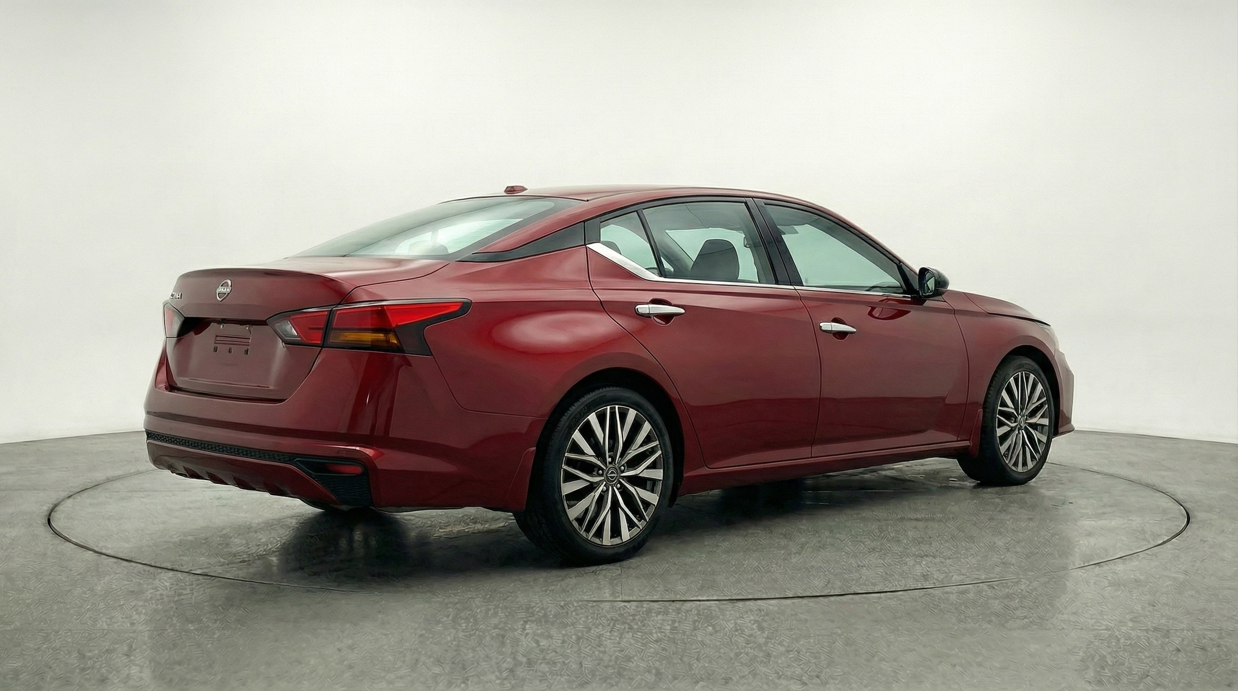 Thumbnail: 2025 Nissan Altima - 7