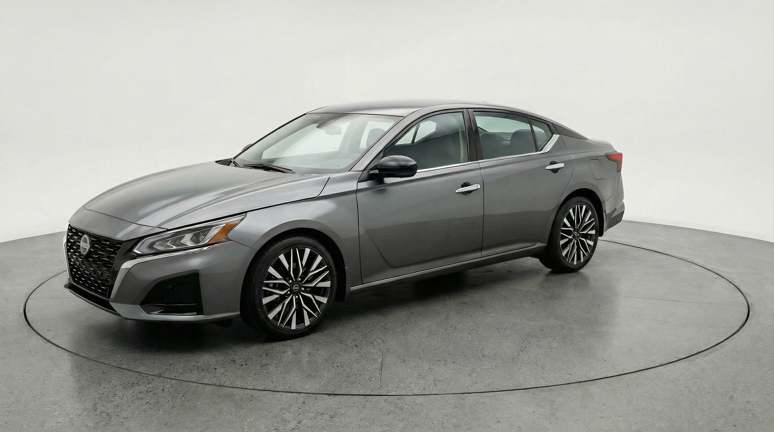 Thumbnail: 2025 Nissan Altima - 3