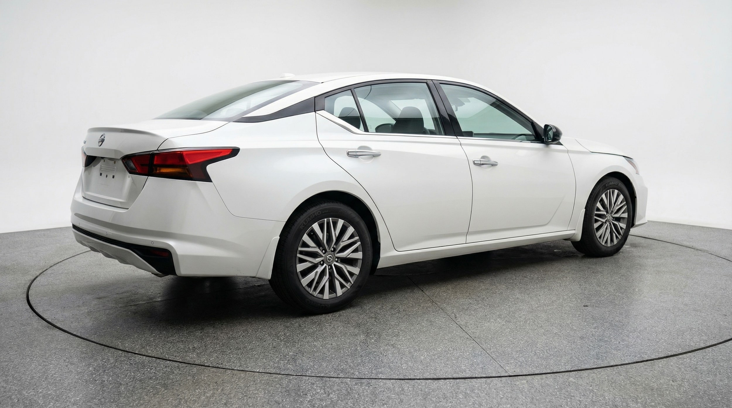 Thumbnail: 2025 Nissan Altima - 7