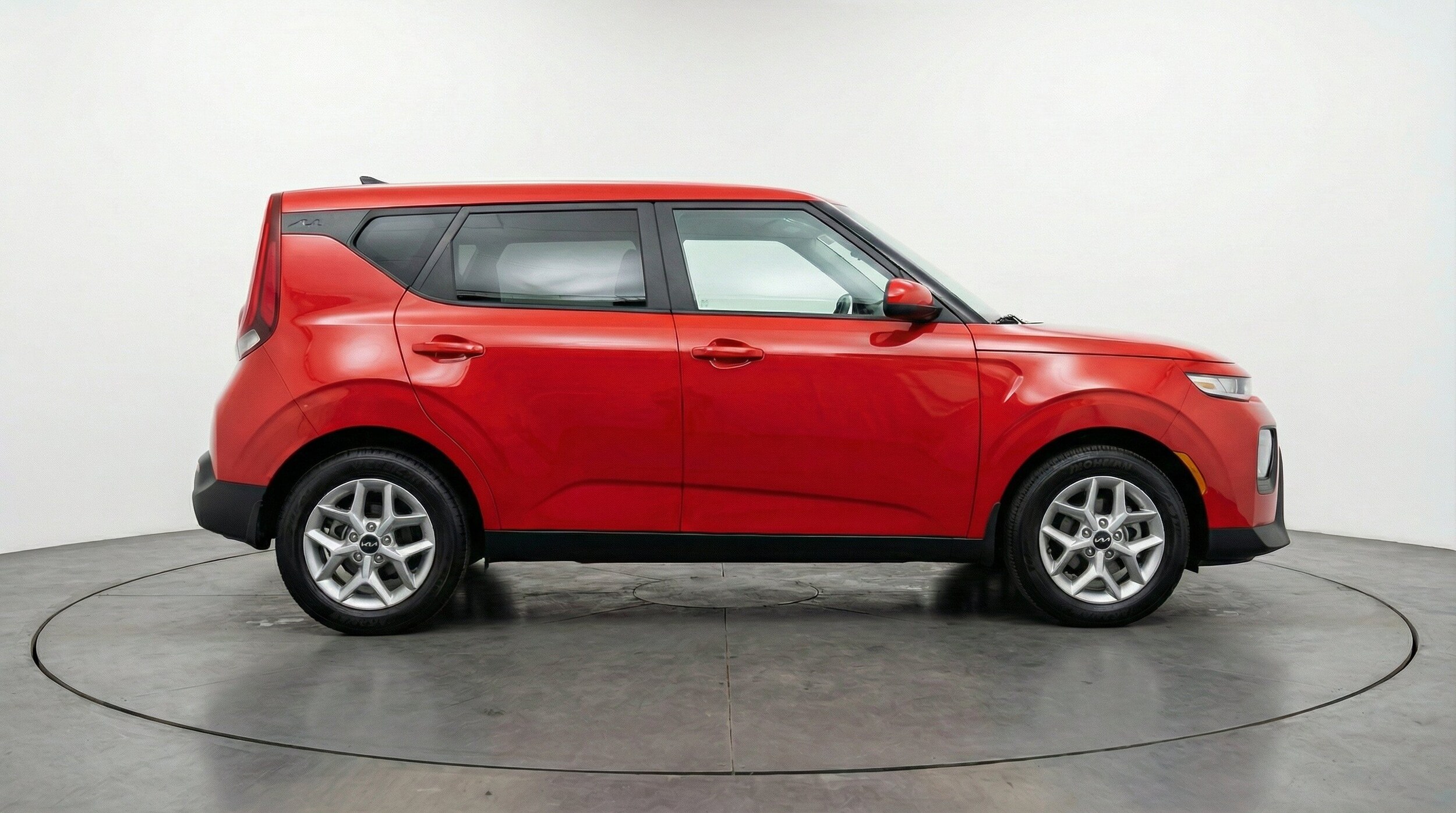 Thumbnail: 2025 Kia Soul - 10