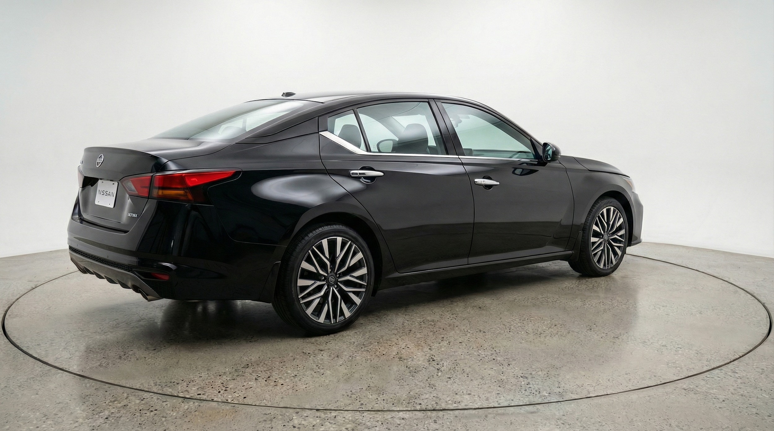 Thumbnail: 2025 Nissan Altima - 7