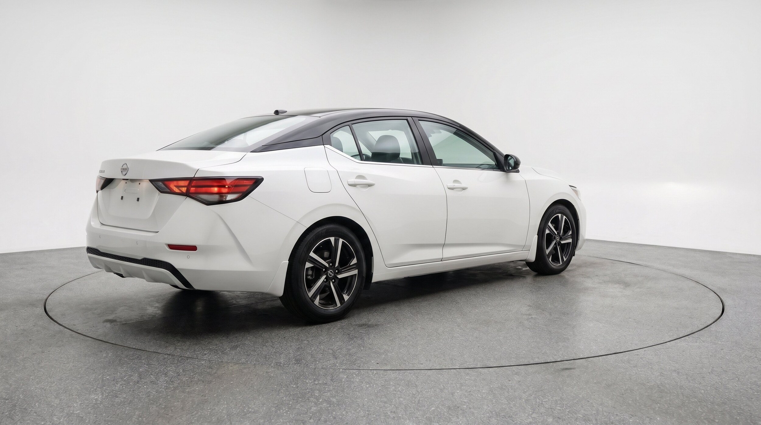 Thumbnail: 2025 Nissan Sentra - 9