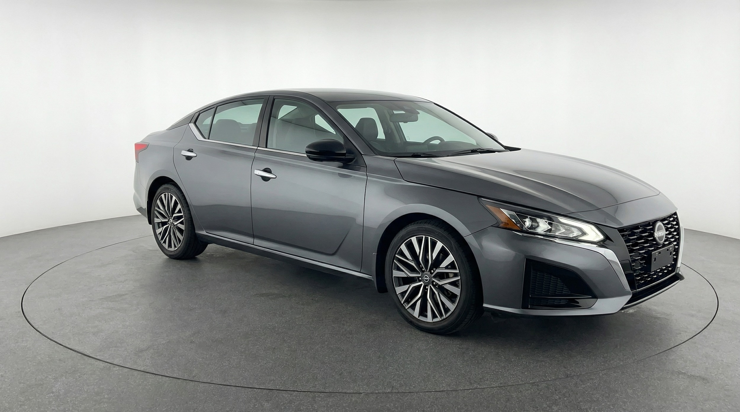 Thumbnail: 2025 Nissan Altima - 1