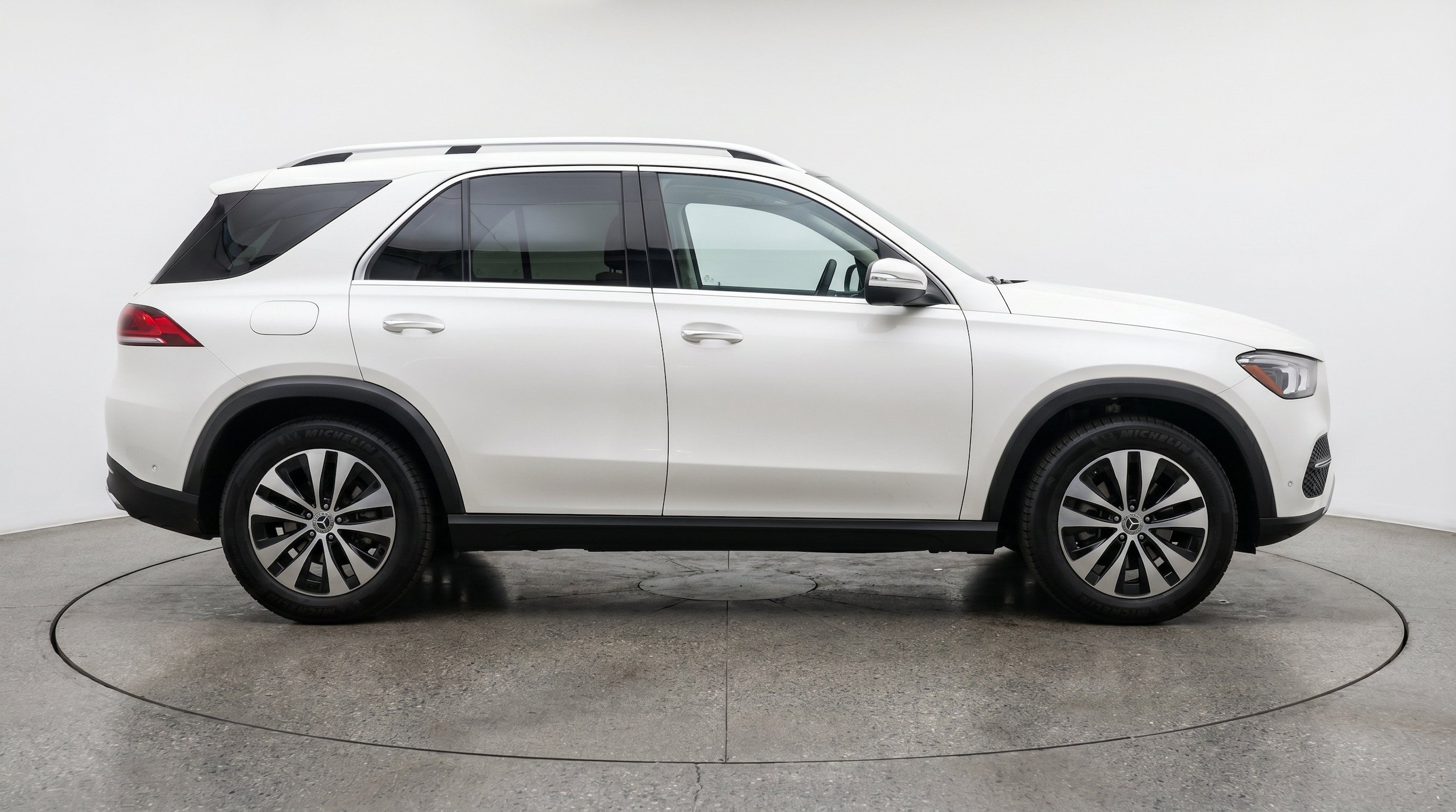 Thumbnail: 2026 Mercedes-Benz GLE - 11
