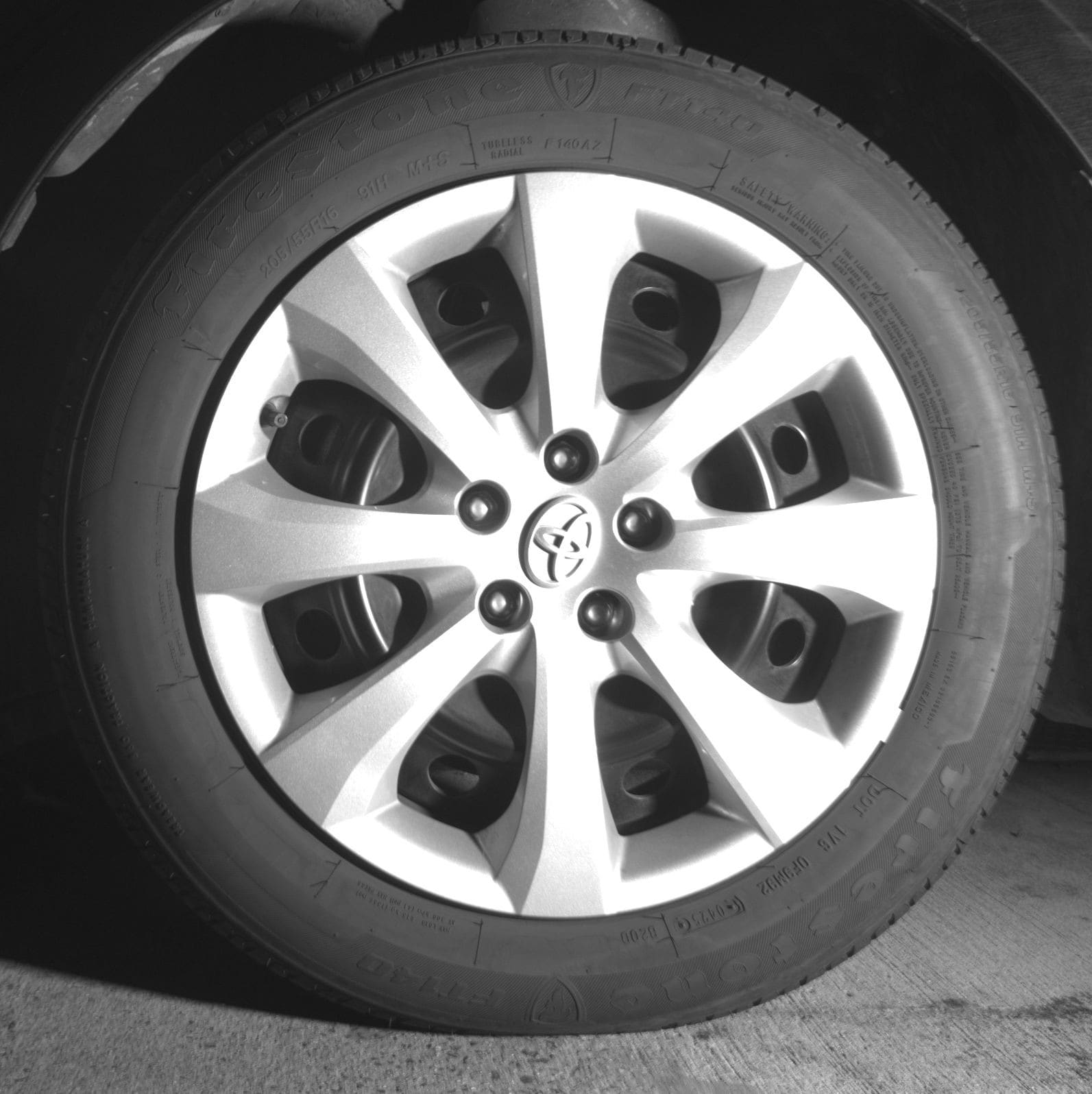 Thumbnail: 2025 Toyota Corolla - 9