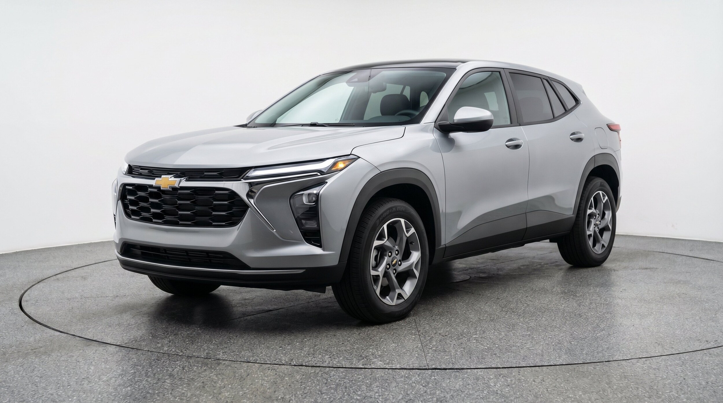 Thumbnail: 2025 Chevrolet Trax - 3