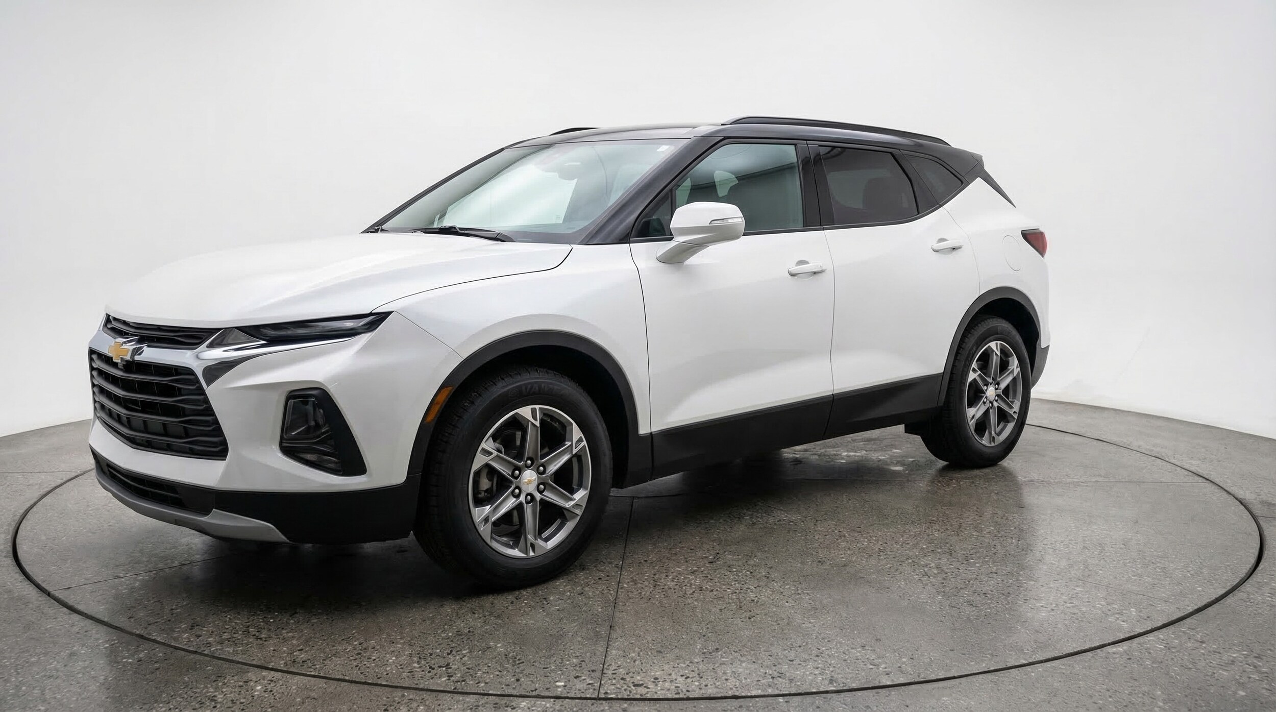 Thumbnail: 2025 Chevrolet Blazer - 3