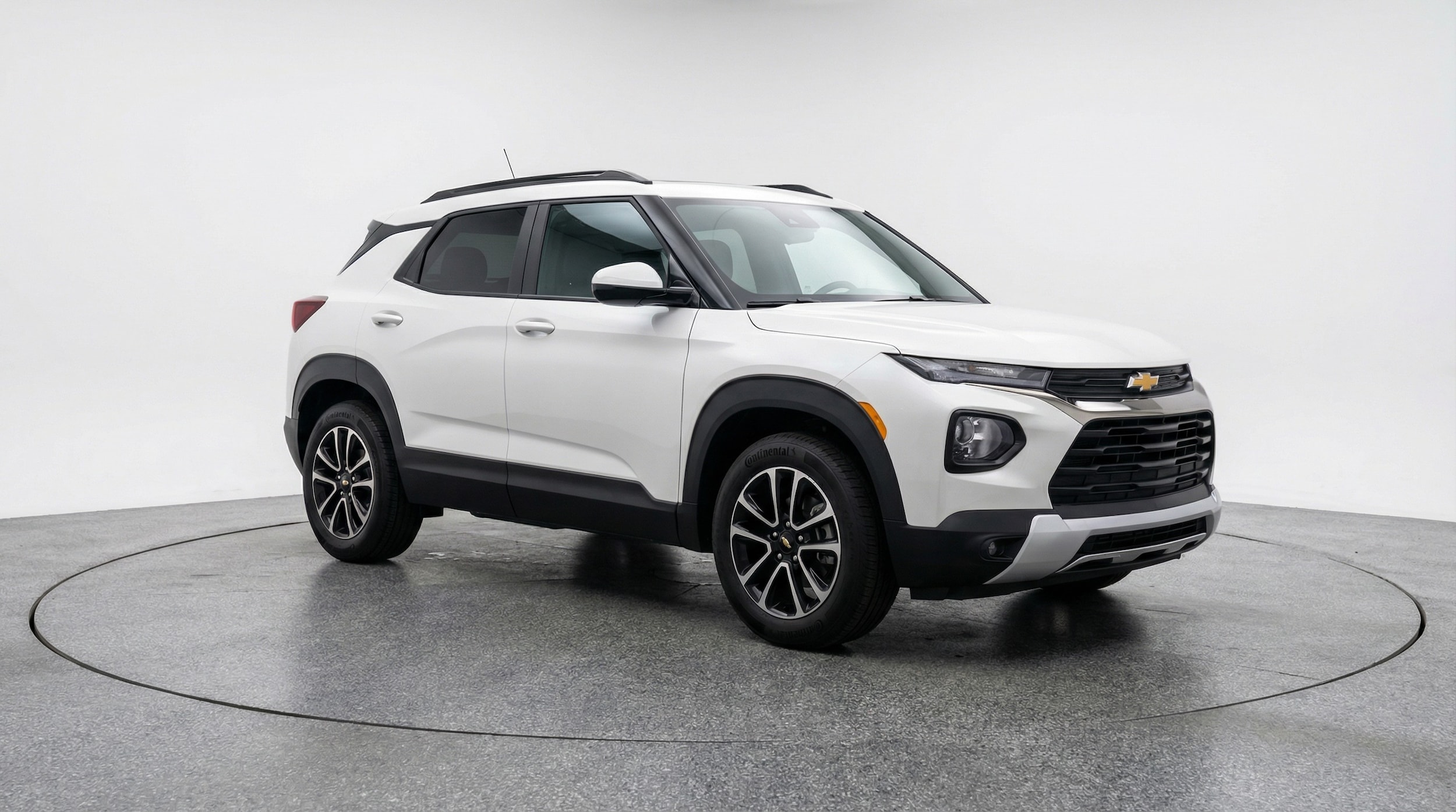 Thumbnail: 2025 Chevrolet TrailBlazer - 1