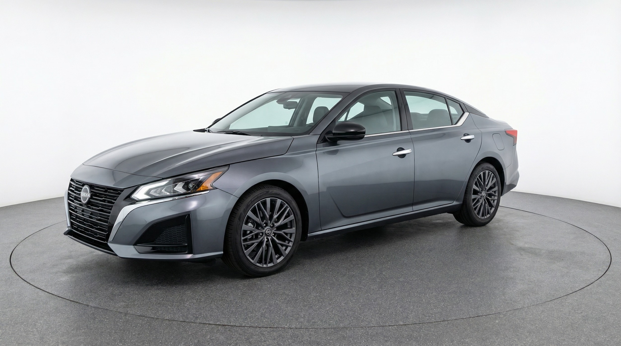 Thumbnail: 2025 Nissan Altima - 3