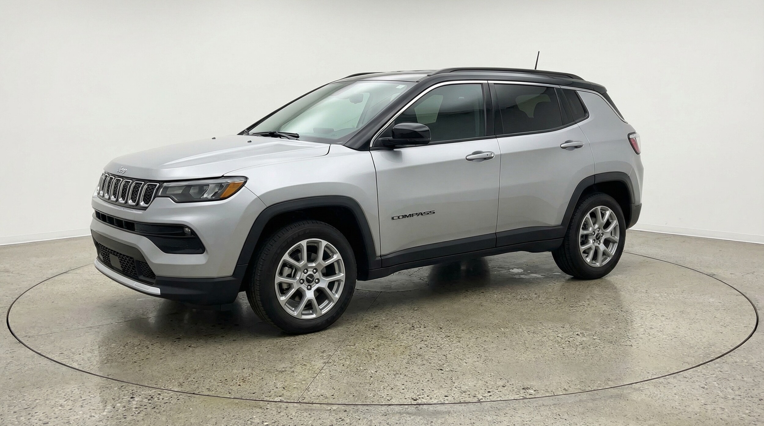 Thumbnail: 2025 Jeep Compass - 3