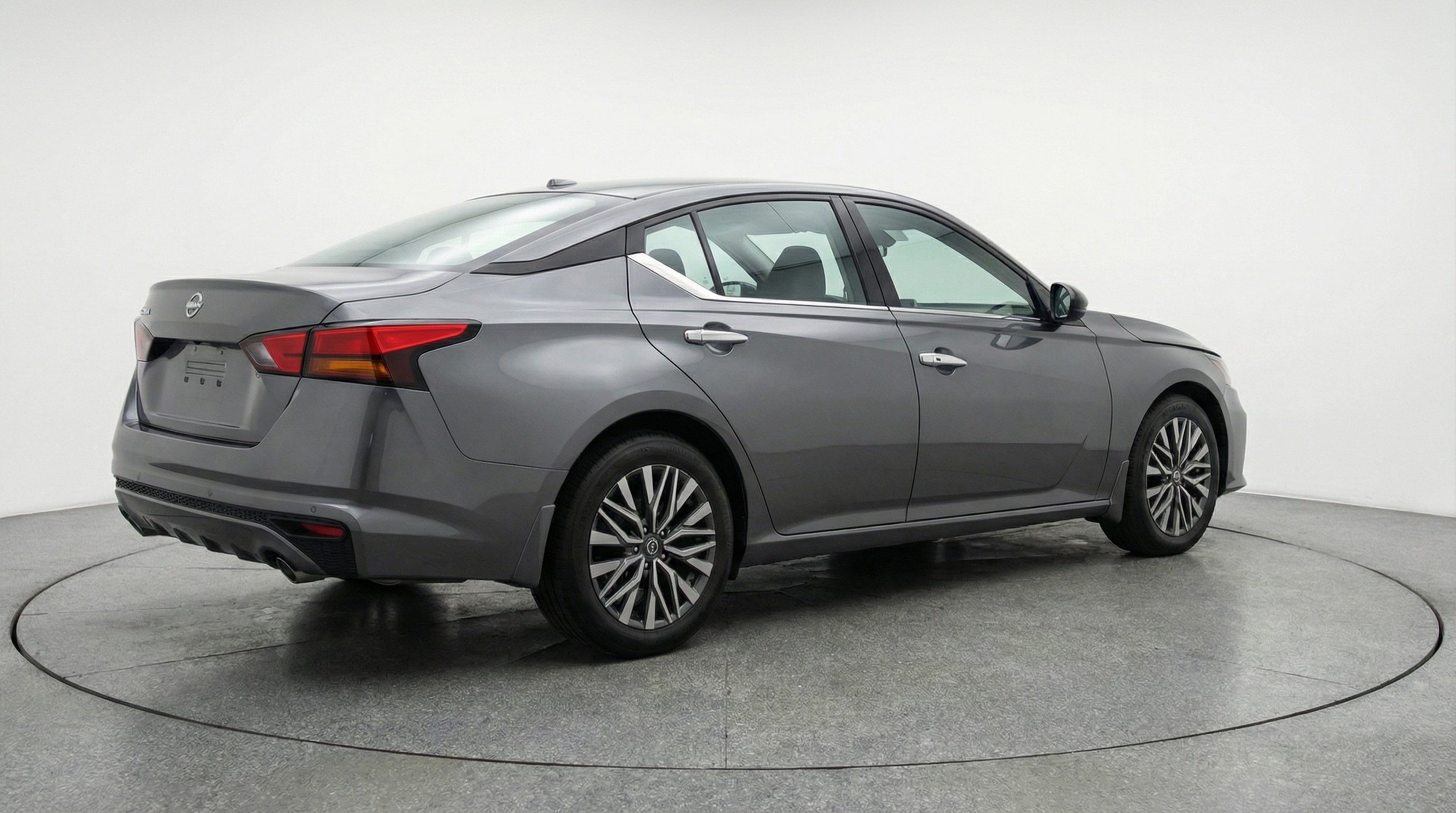 Thumbnail: 2025 Nissan Altima - 7