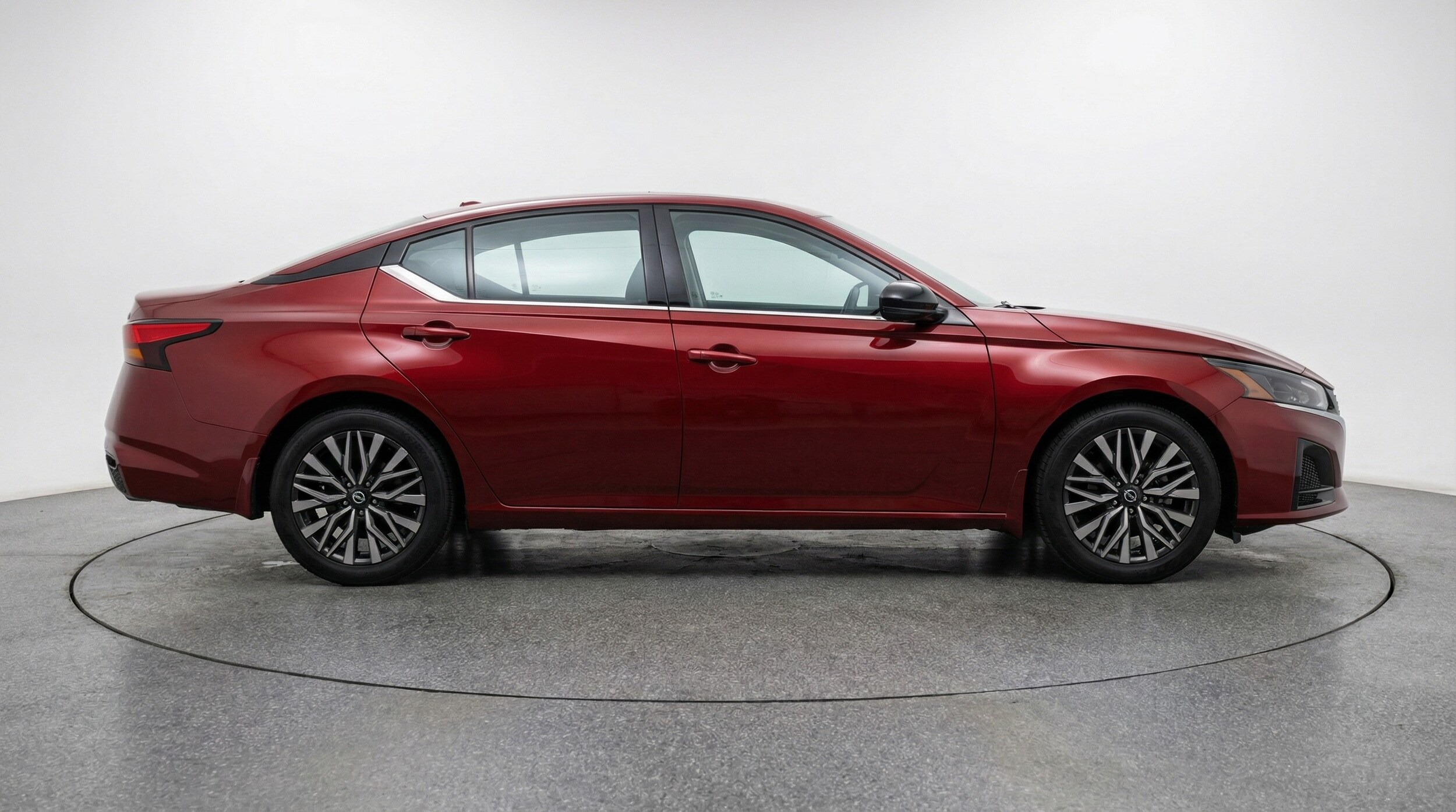 Thumbnail: 2025 Nissan Altima - 8