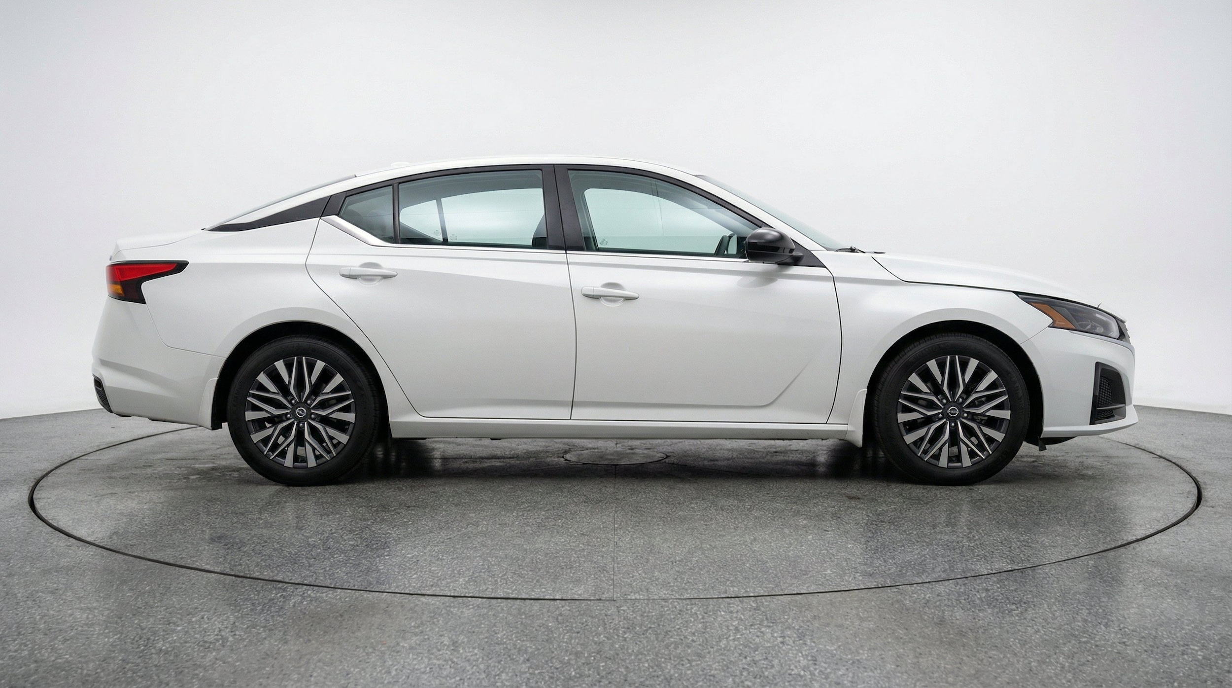 Thumbnail: 2025 Nissan Altima - 11