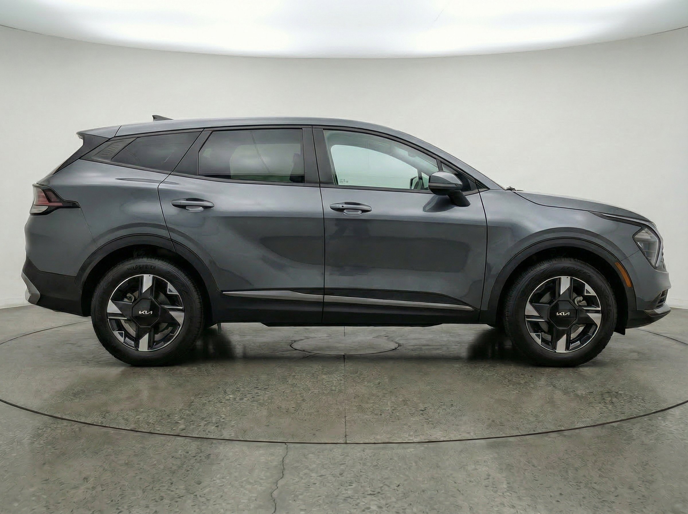Thumbnail: 2026 Kia Sportage - 10