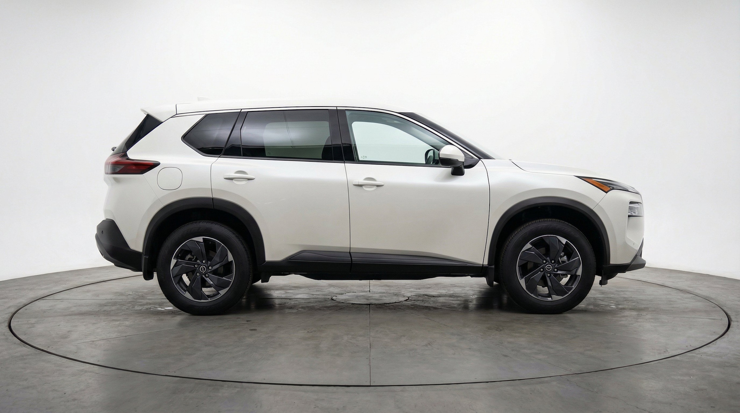 Thumbnail: 2025 Nissan Rogue - 11