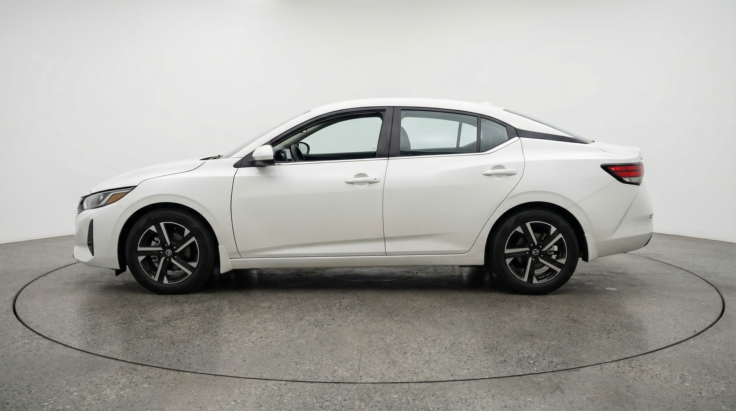 Thumbnail: 2025 Nissan Sentra - 4