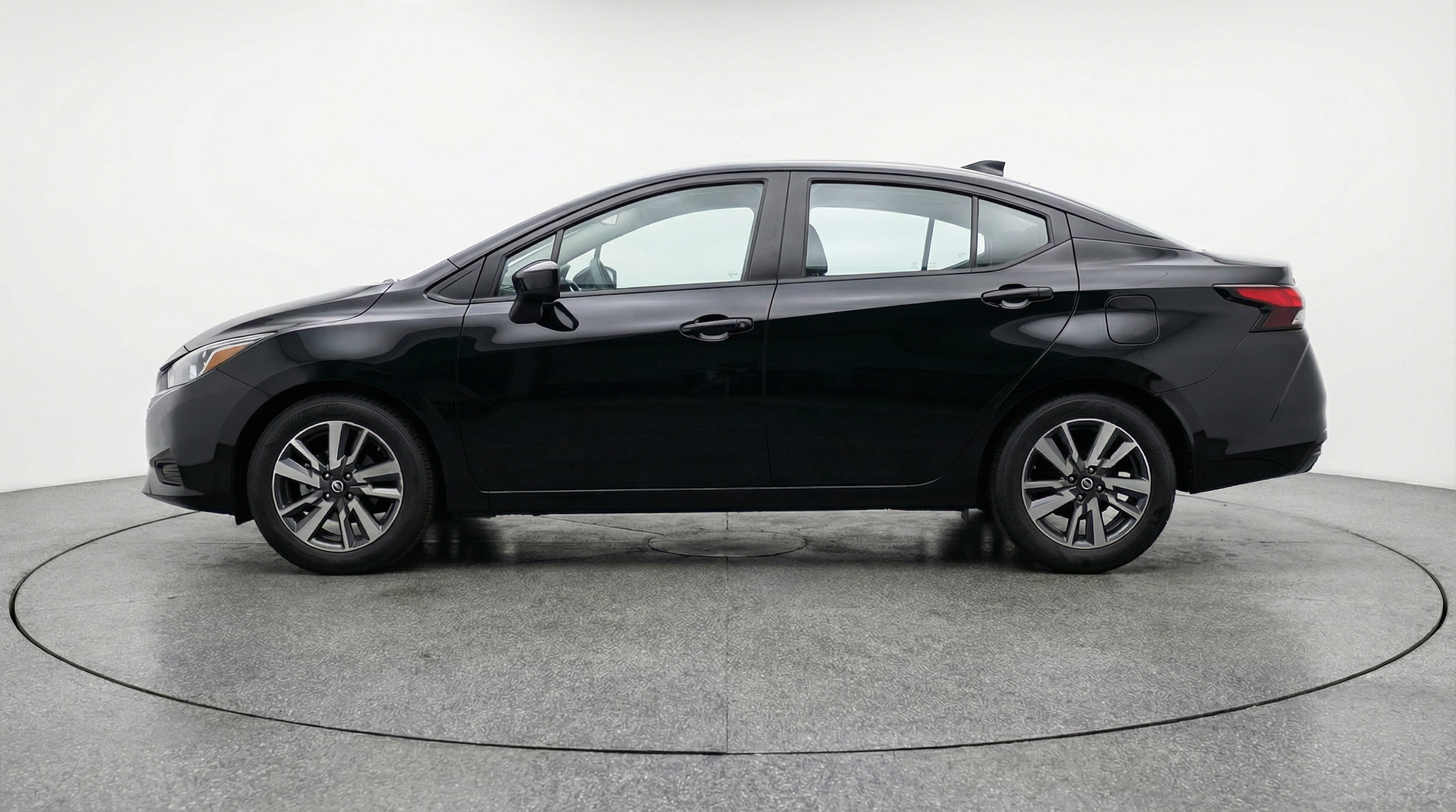 Thumbnail: 2025 Nissan Versa - 4