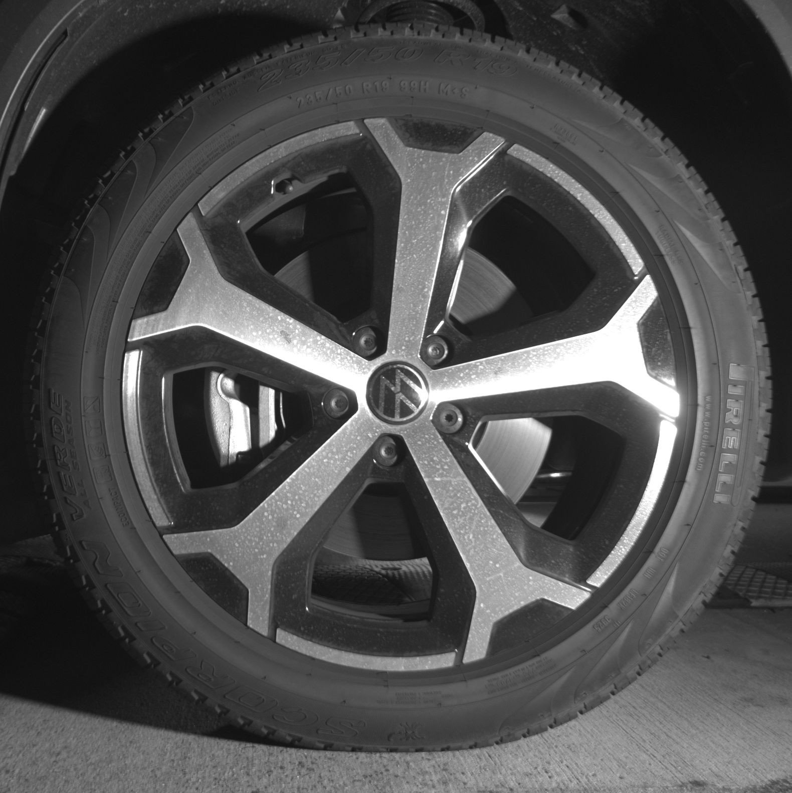 Thumbnail: 2026 Volkswagen Tiguan - 12