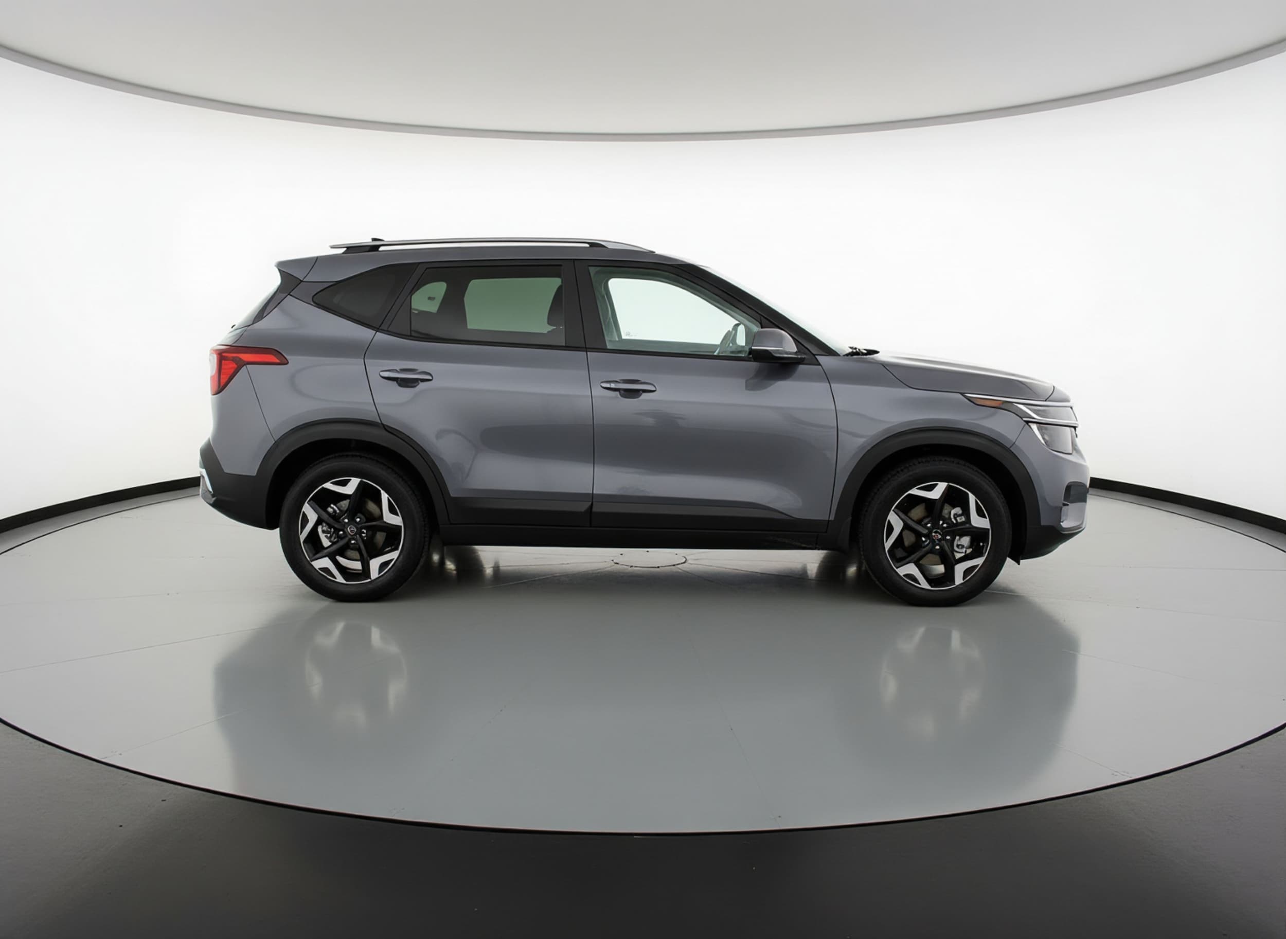 Thumbnail: 2025 Kia Seltos - 8