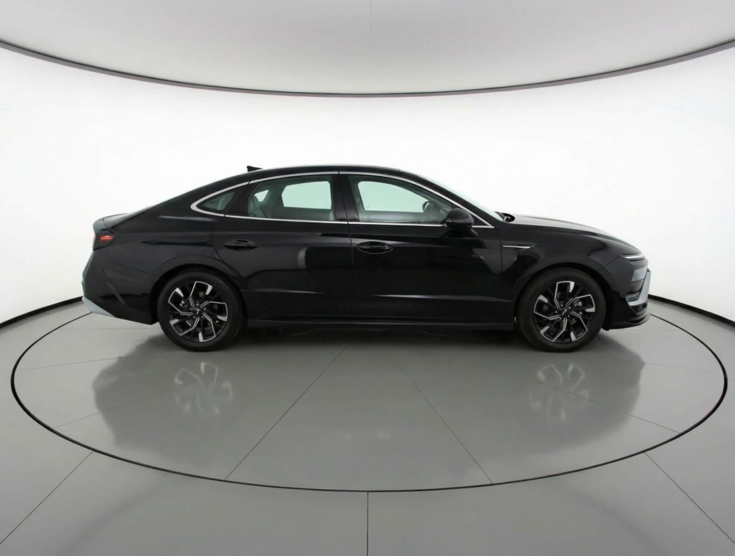 Thumbnail: 2025 Hyundai Sonata - 8