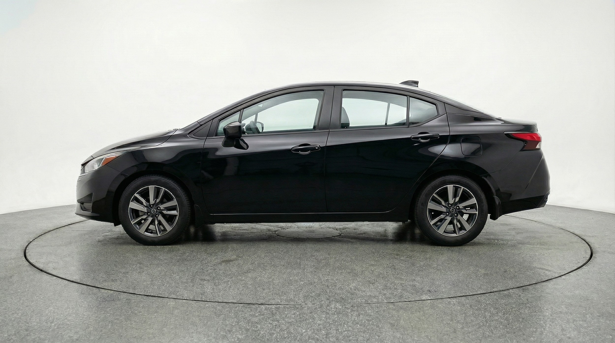 Thumbnail: 2025 Nissan Versa - 4