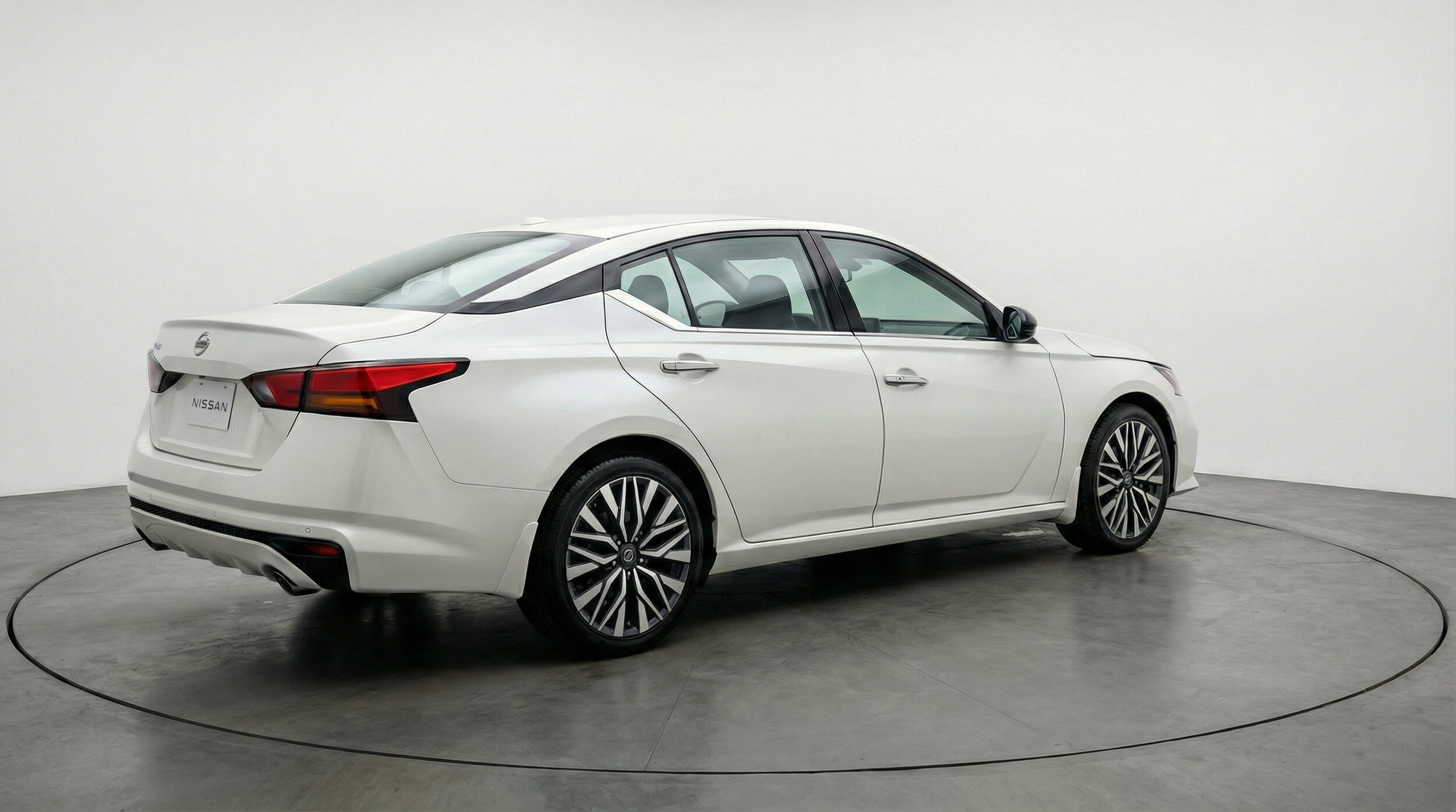 Thumbnail: 2025 Nissan Altima - 7