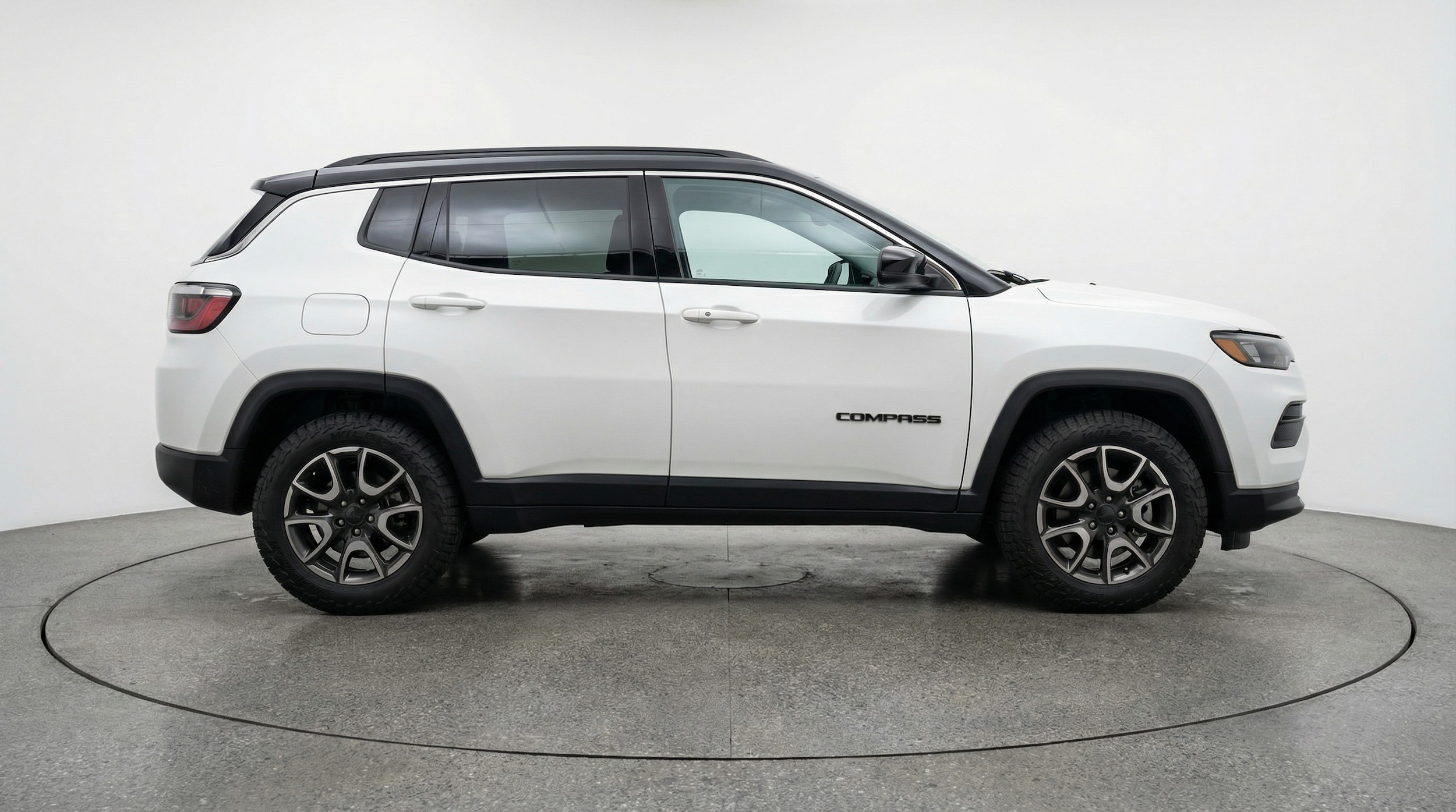 Thumbnail: 2025 Jeep Compass - 8