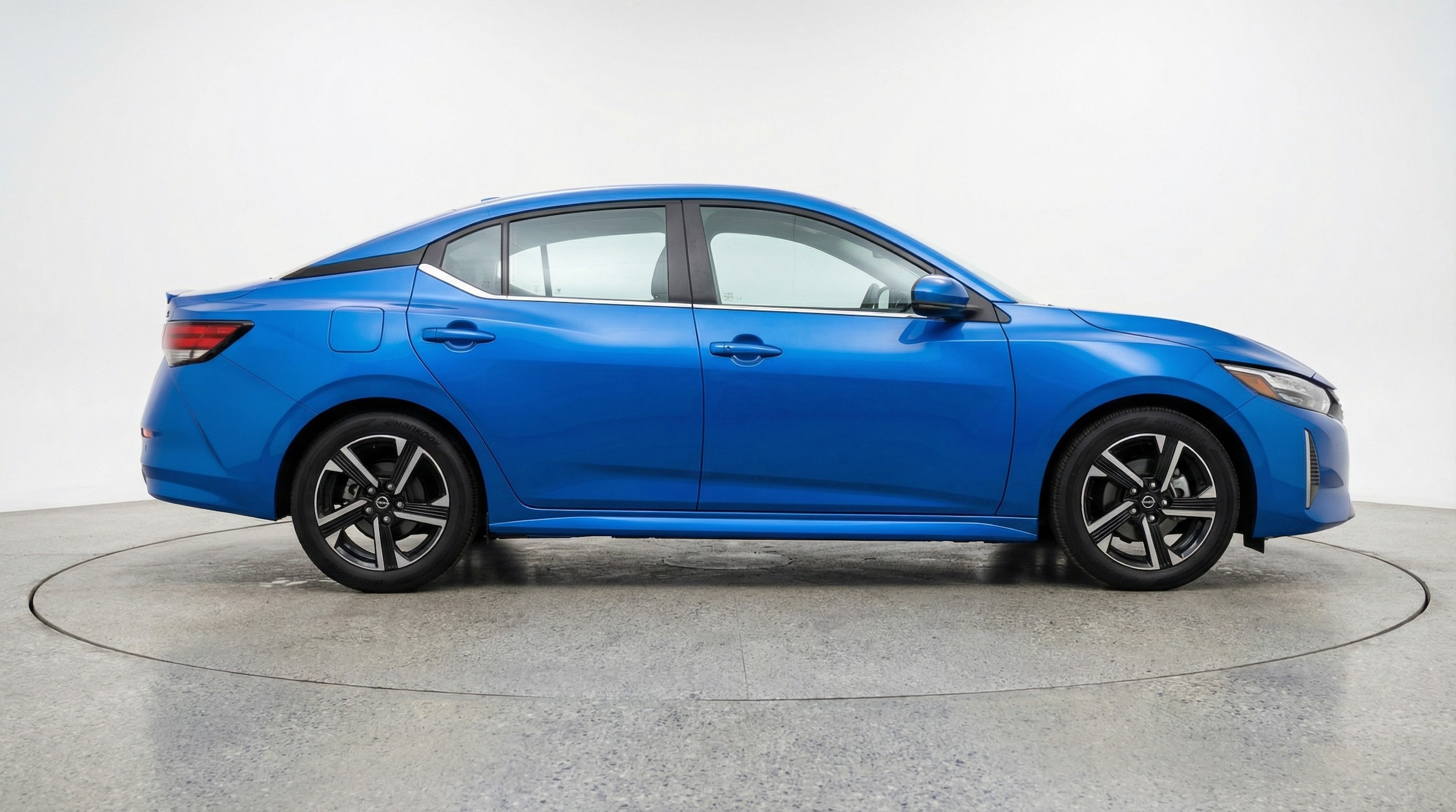 Thumbnail: 2025 Nissan Sentra - 8