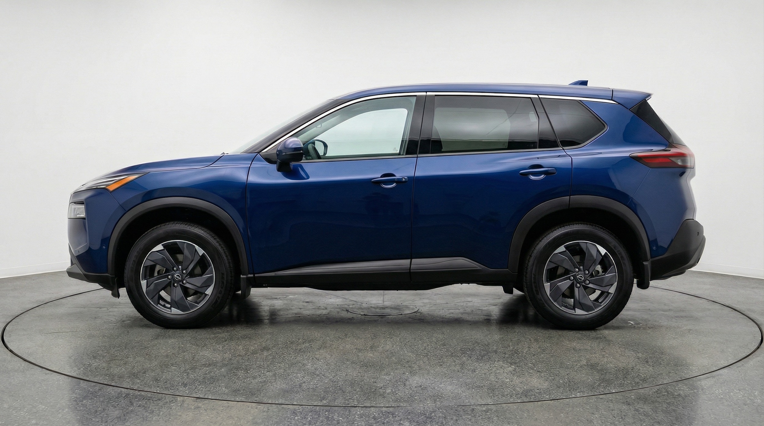 Thumbnail: 2025 Nissan Rogue - 4