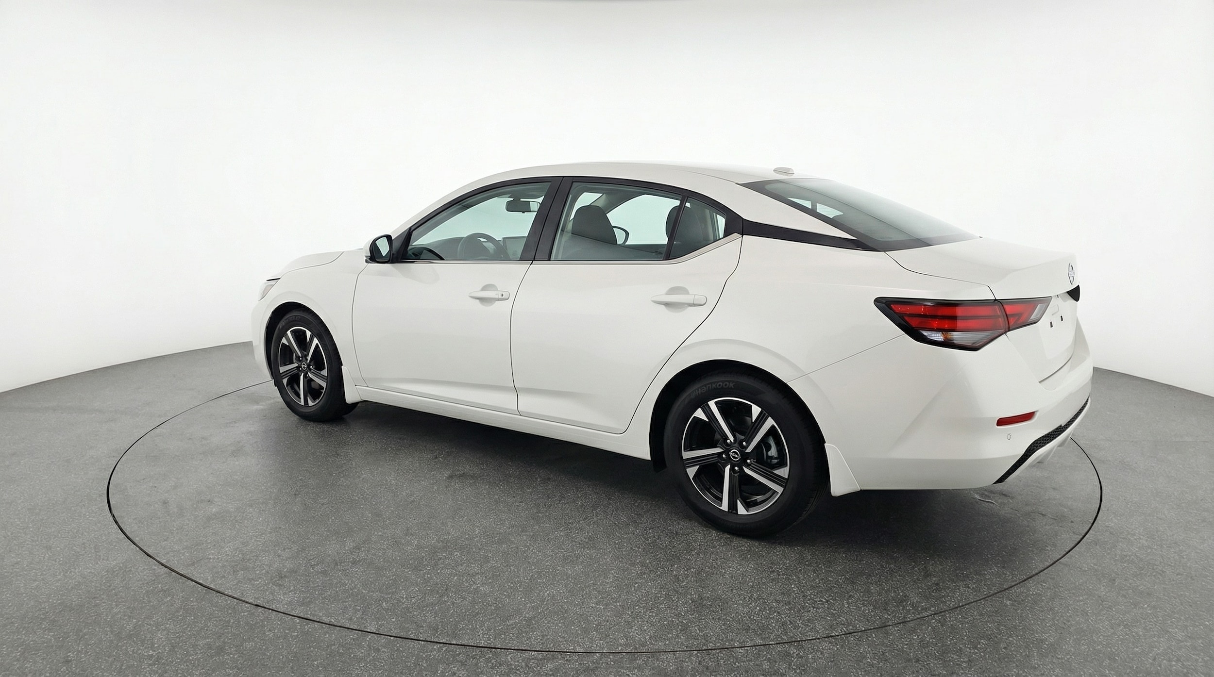 Thumbnail: 2025 Nissan Sentra - 5