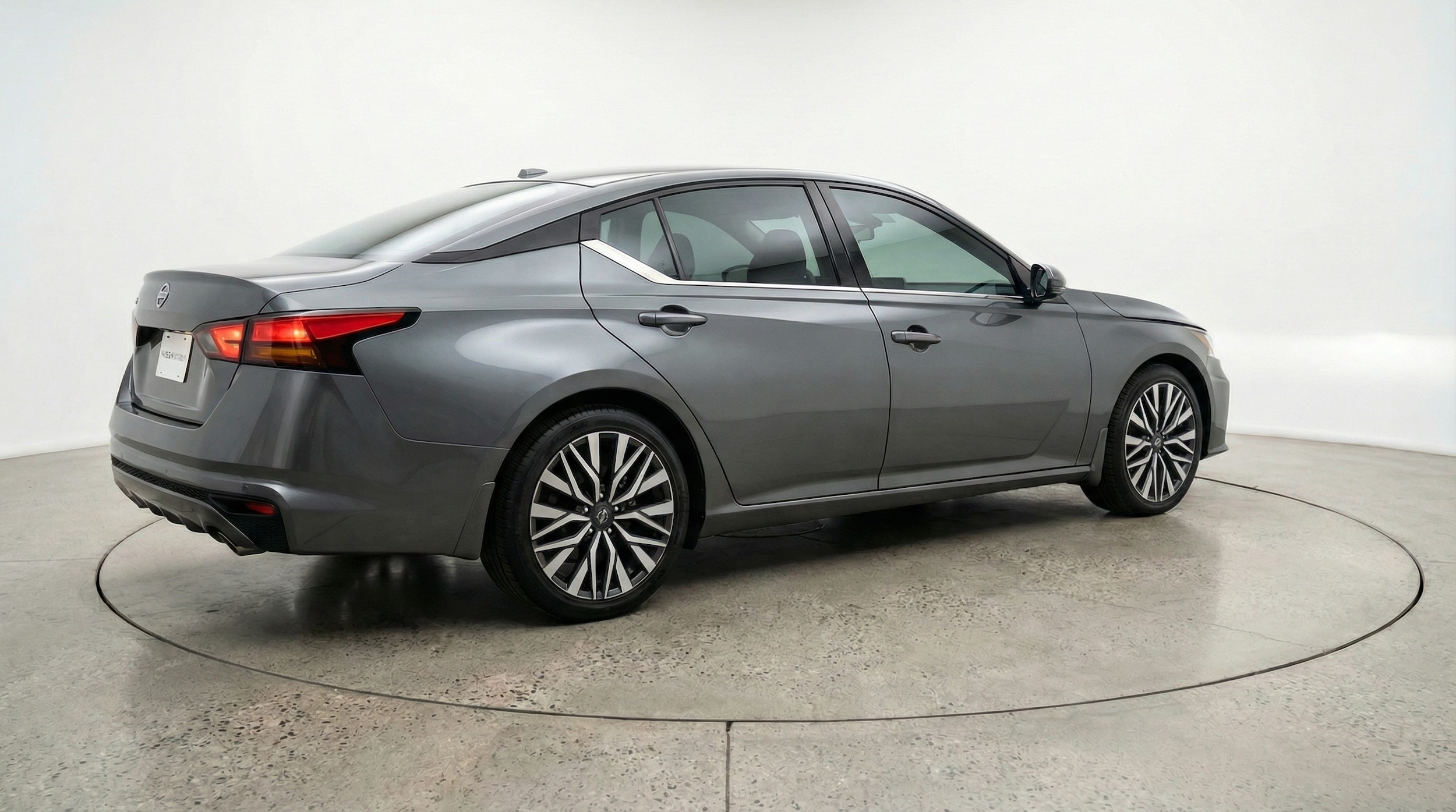 Thumbnail: 2025 Nissan Altima - 7