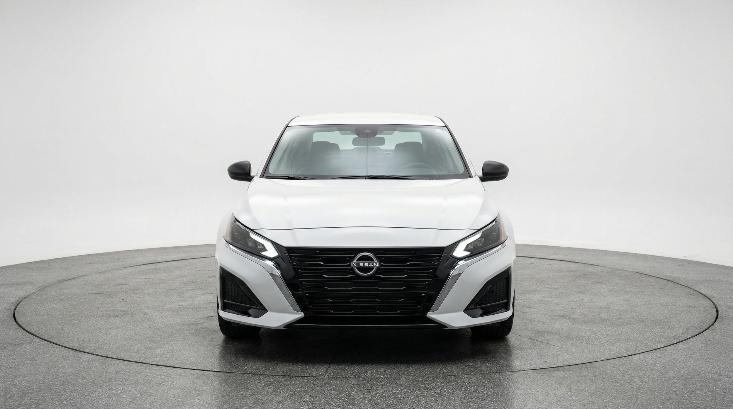 Thumbnail: 2025 Nissan Altima - 2