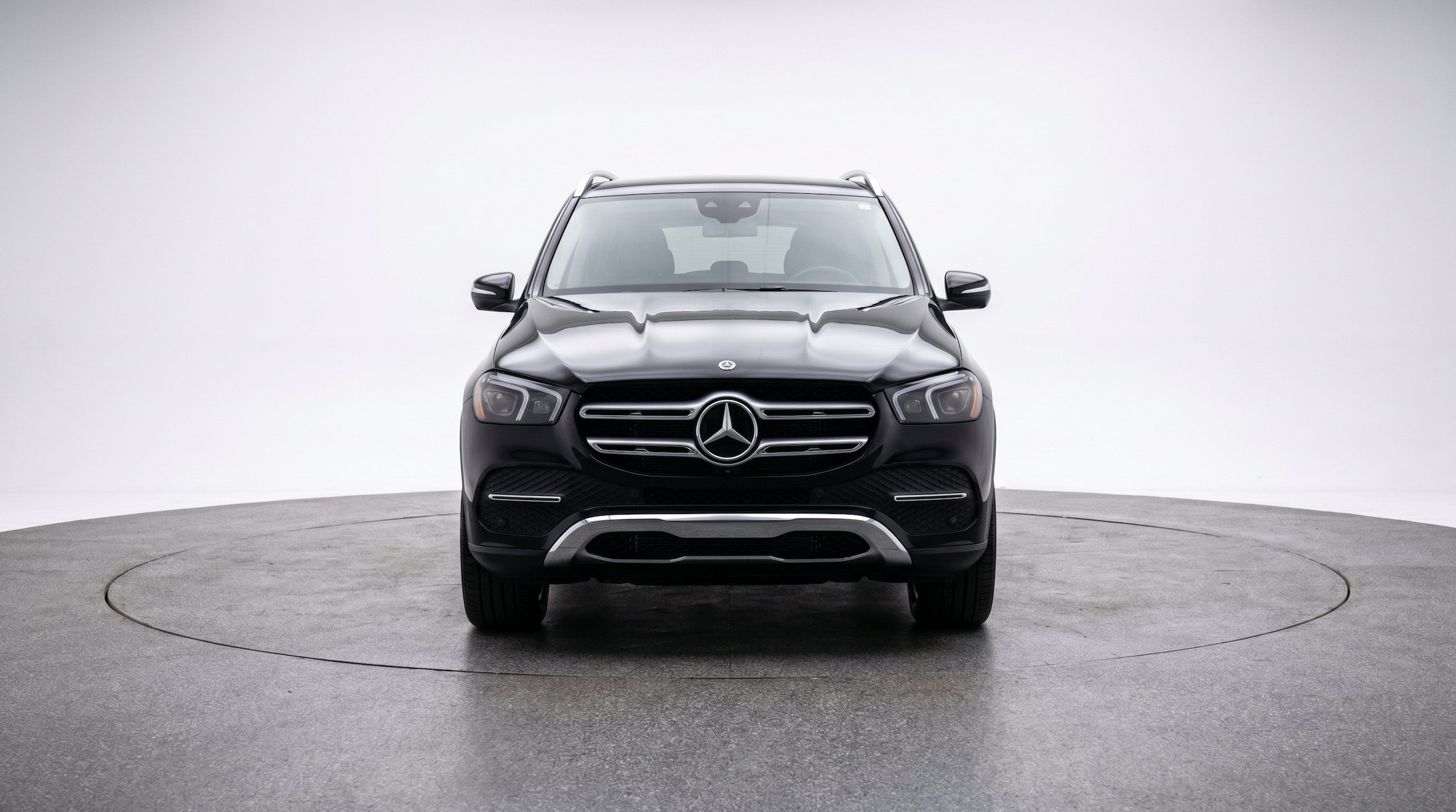 Thumbnail: 2026 Mercedes-Benz GLE - 2