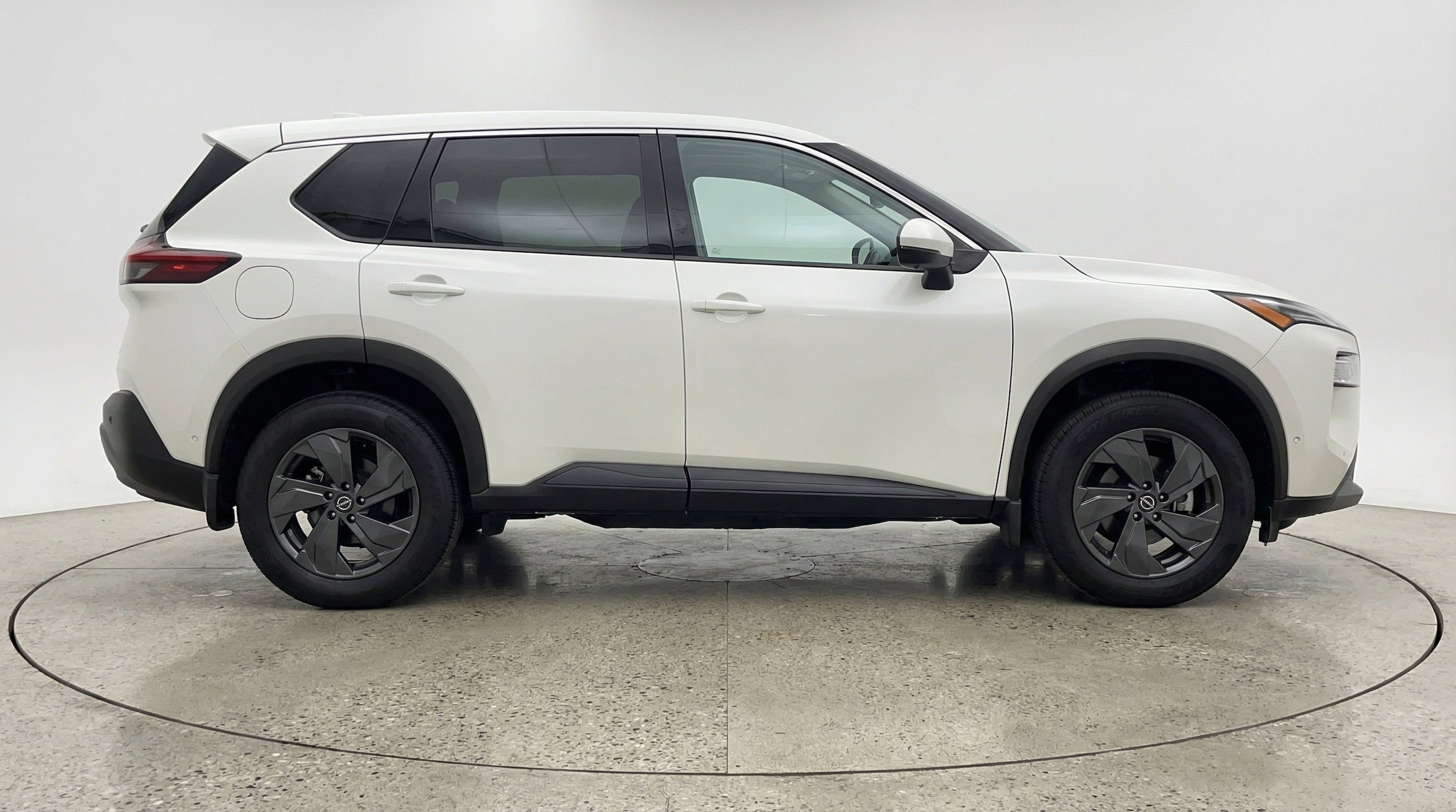 Thumbnail: 2025 Nissan Rogue - 11