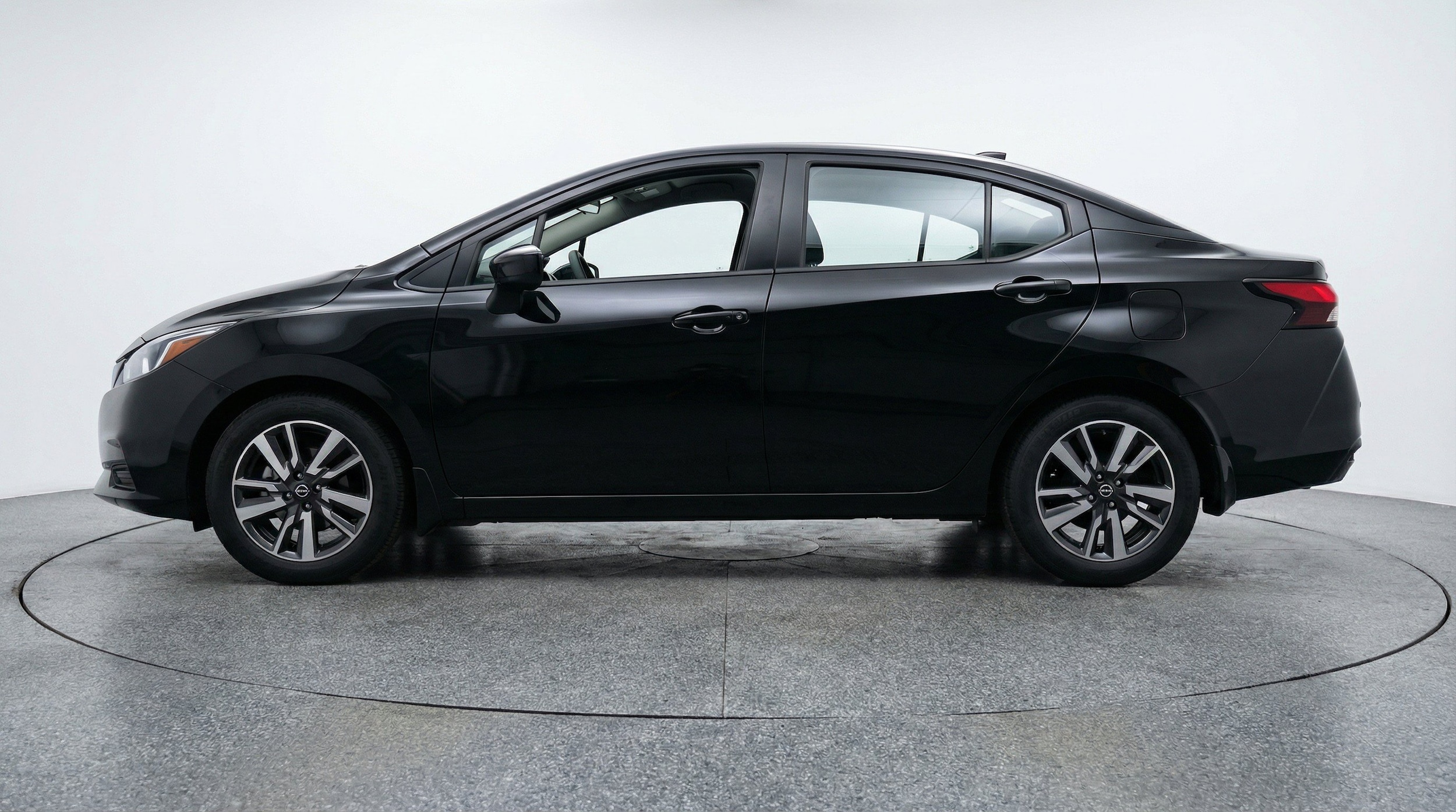 Thumbnail: 2025 Nissan Versa - 5