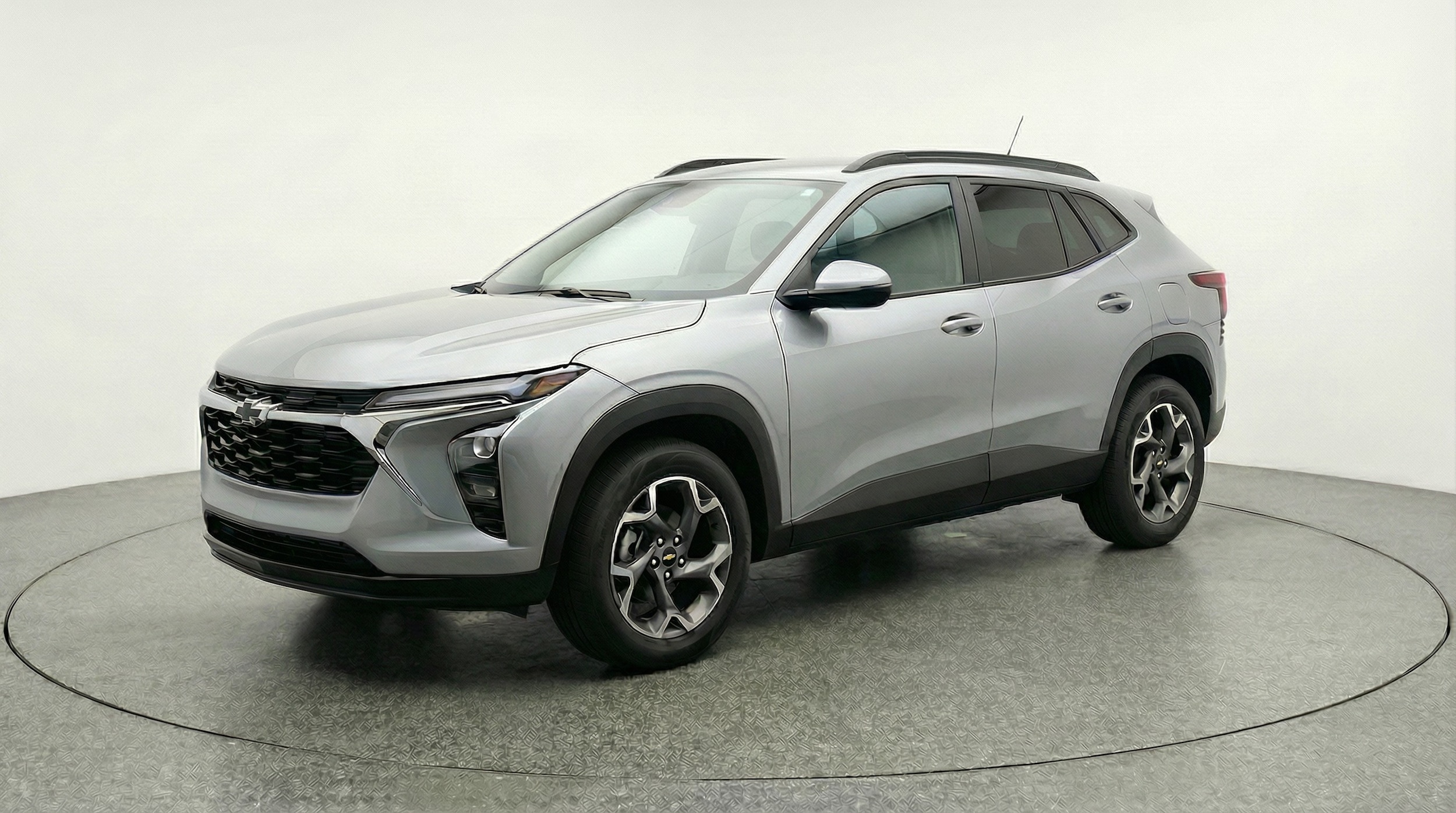 Thumbnail: 2025 Chevrolet Trax - 3