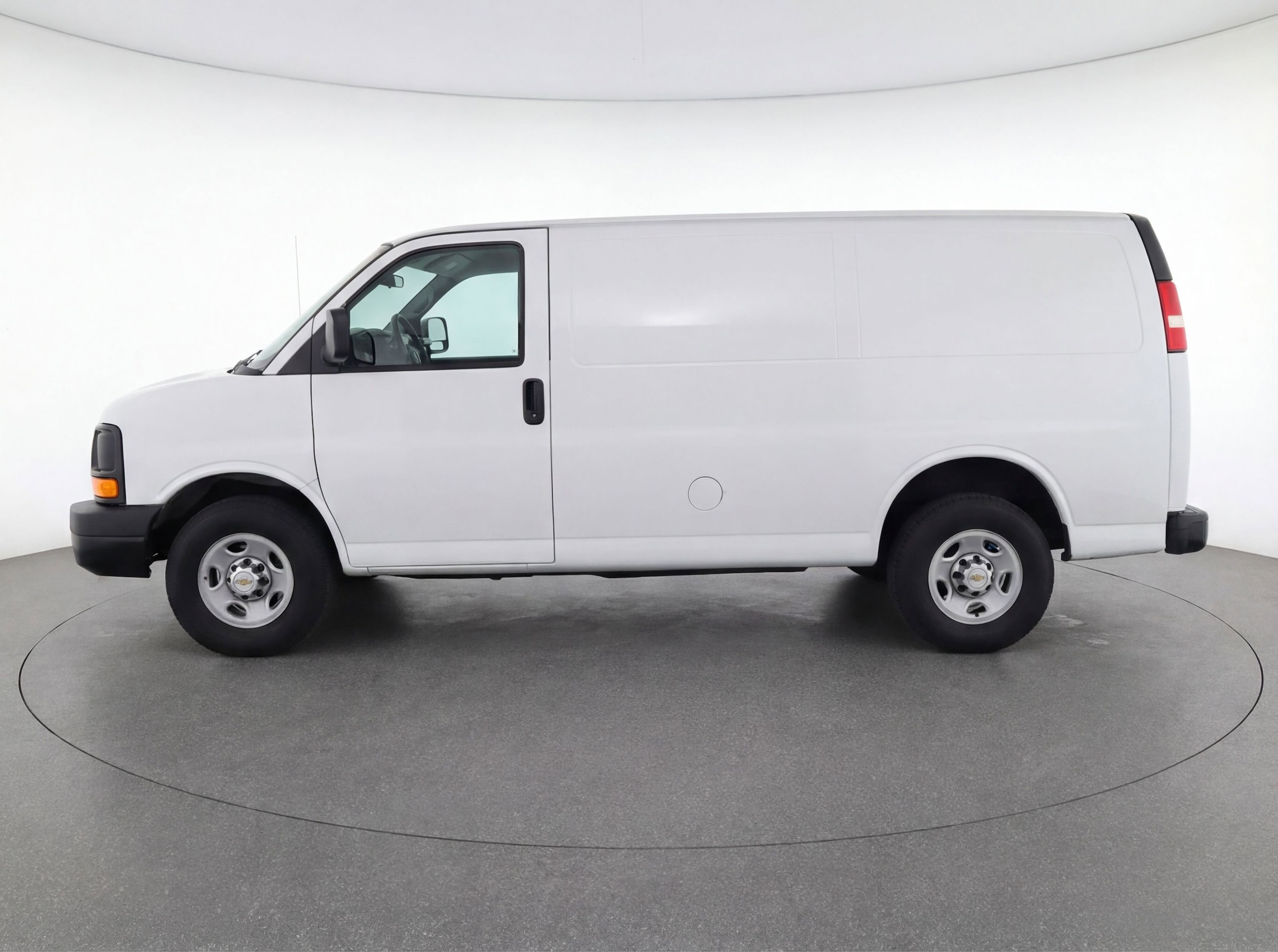 Thumbnail: 2025 Chevrolet Express - 5