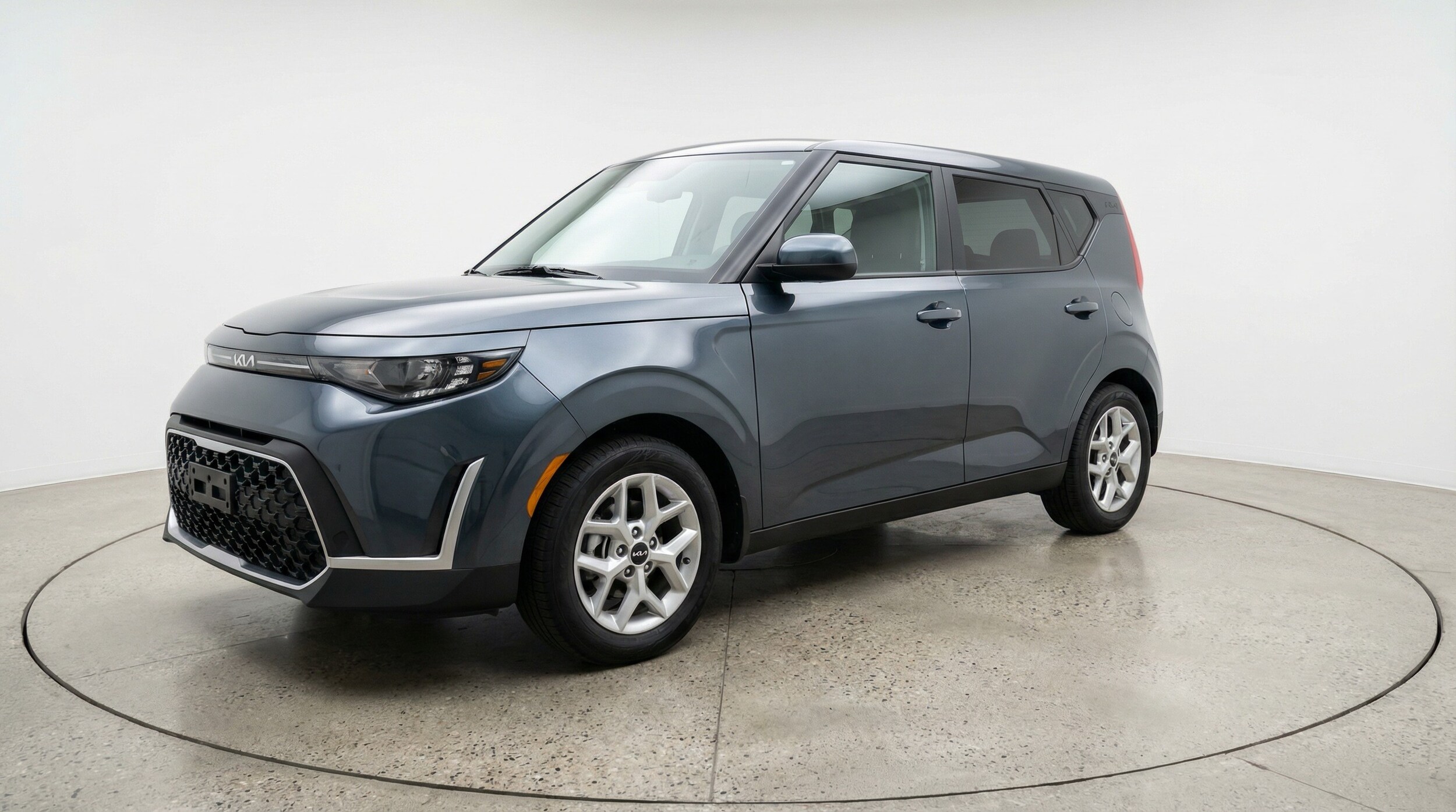 Thumbnail: 2025 Kia Soul - 3