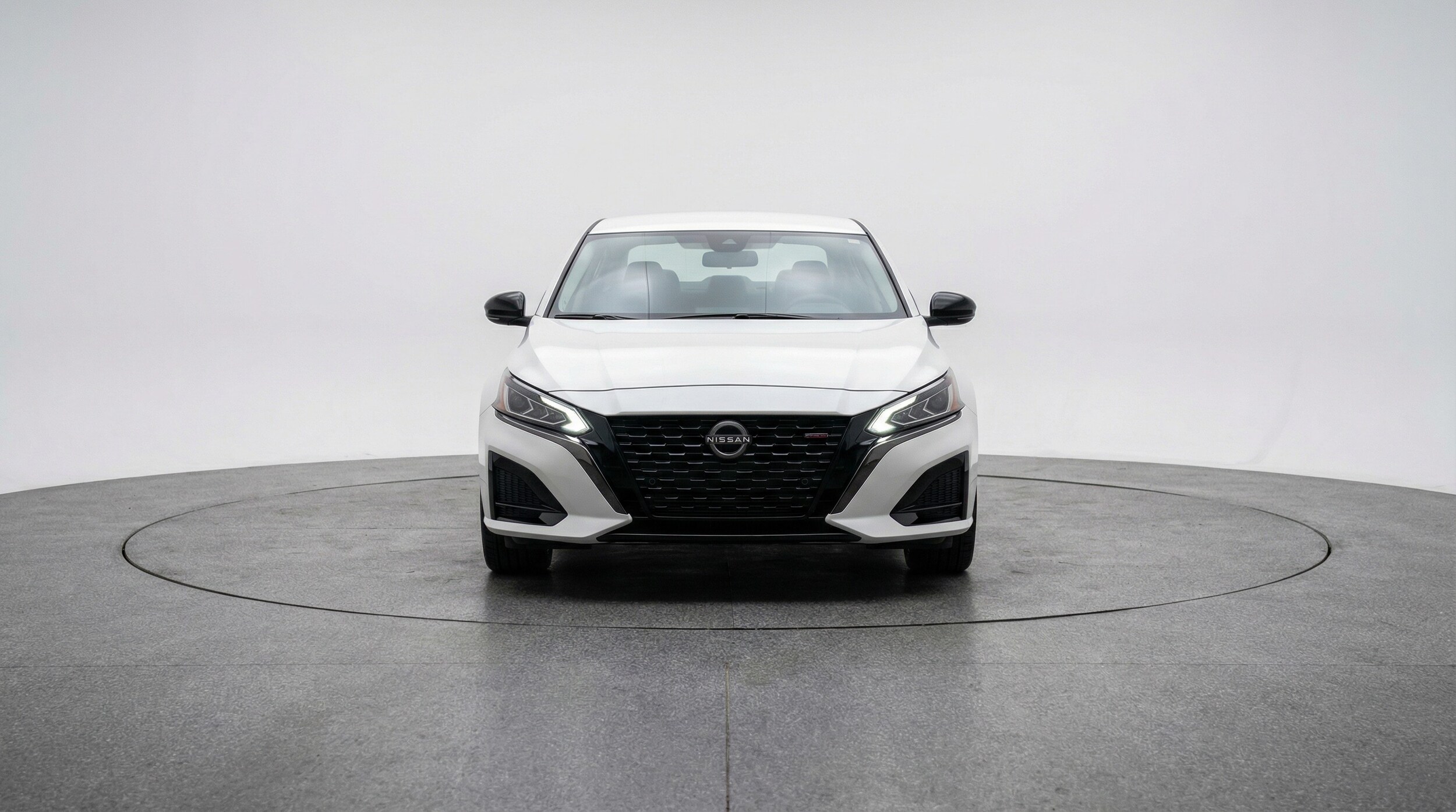 Thumbnail: 2025 Nissan Altima - 2