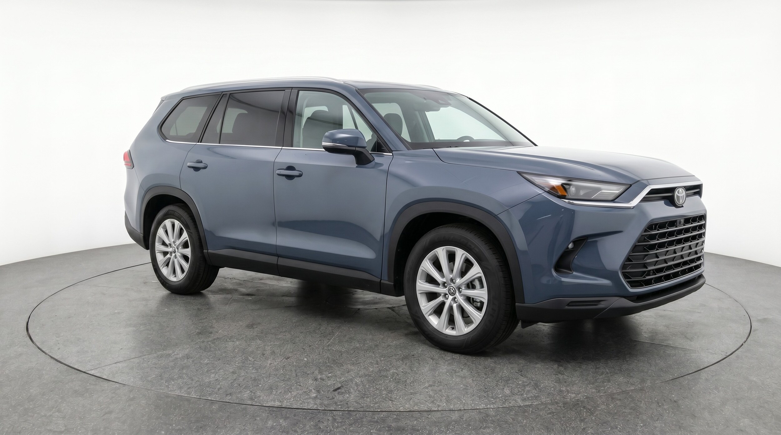 Thumbnail: 2025 Toyota Grand Highlander - 1