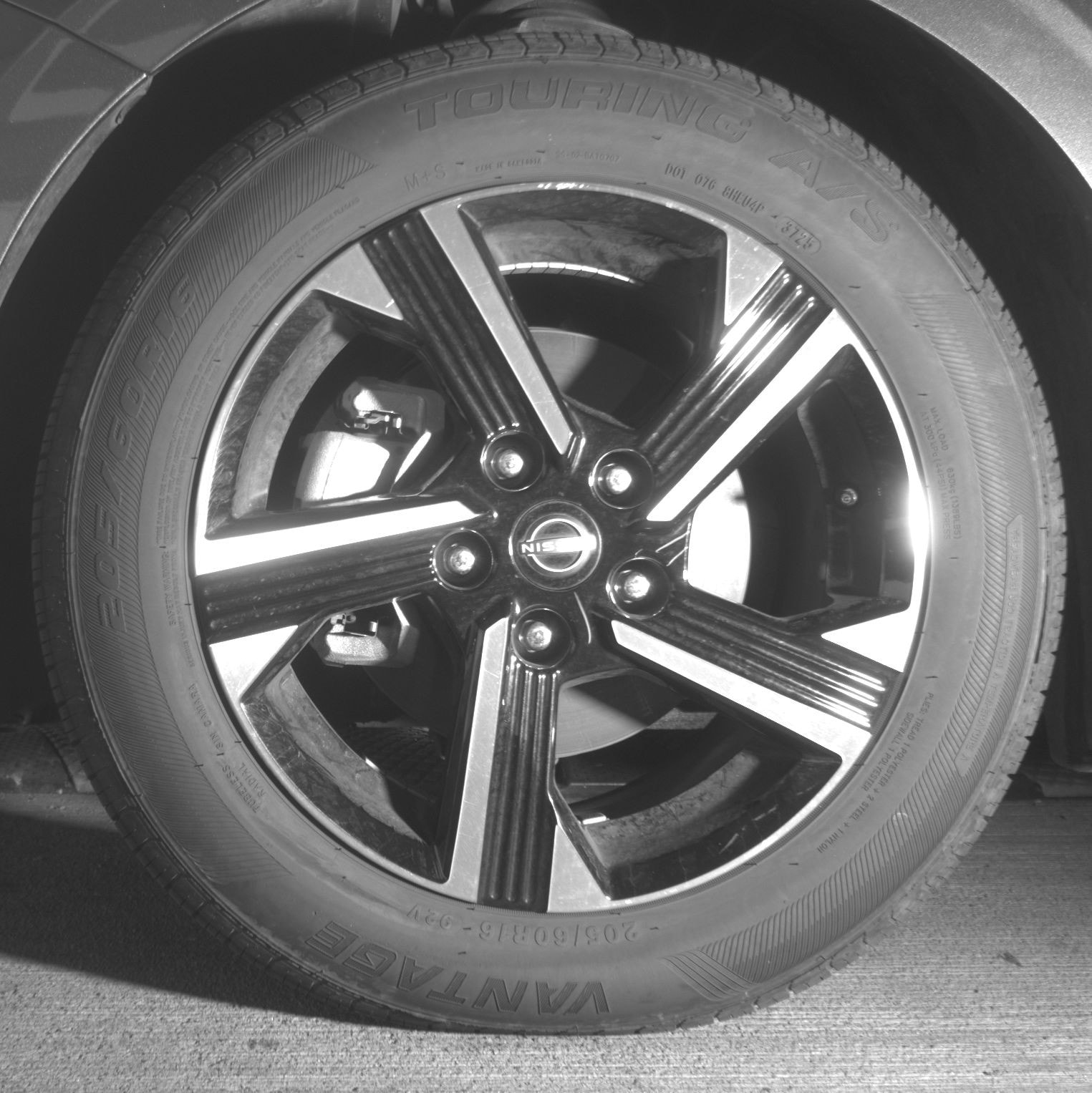 Thumbnail: 2025 Nissan Sentra - 9