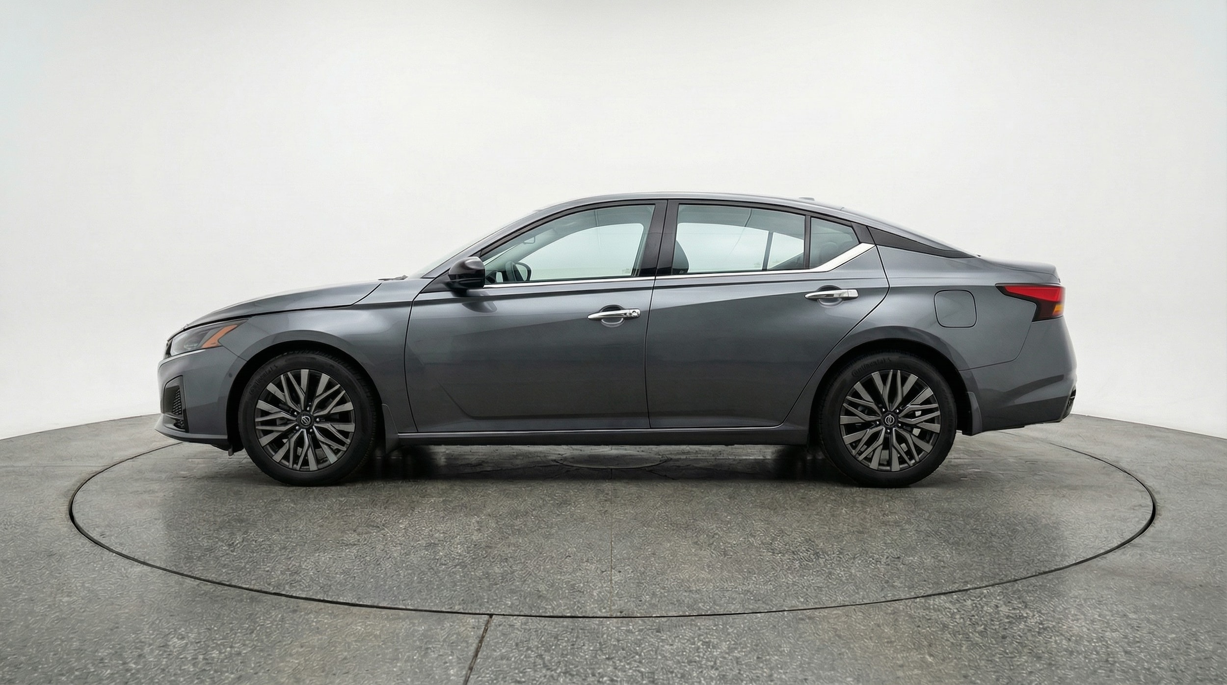 Thumbnail: 2025 Nissan Altima - 4