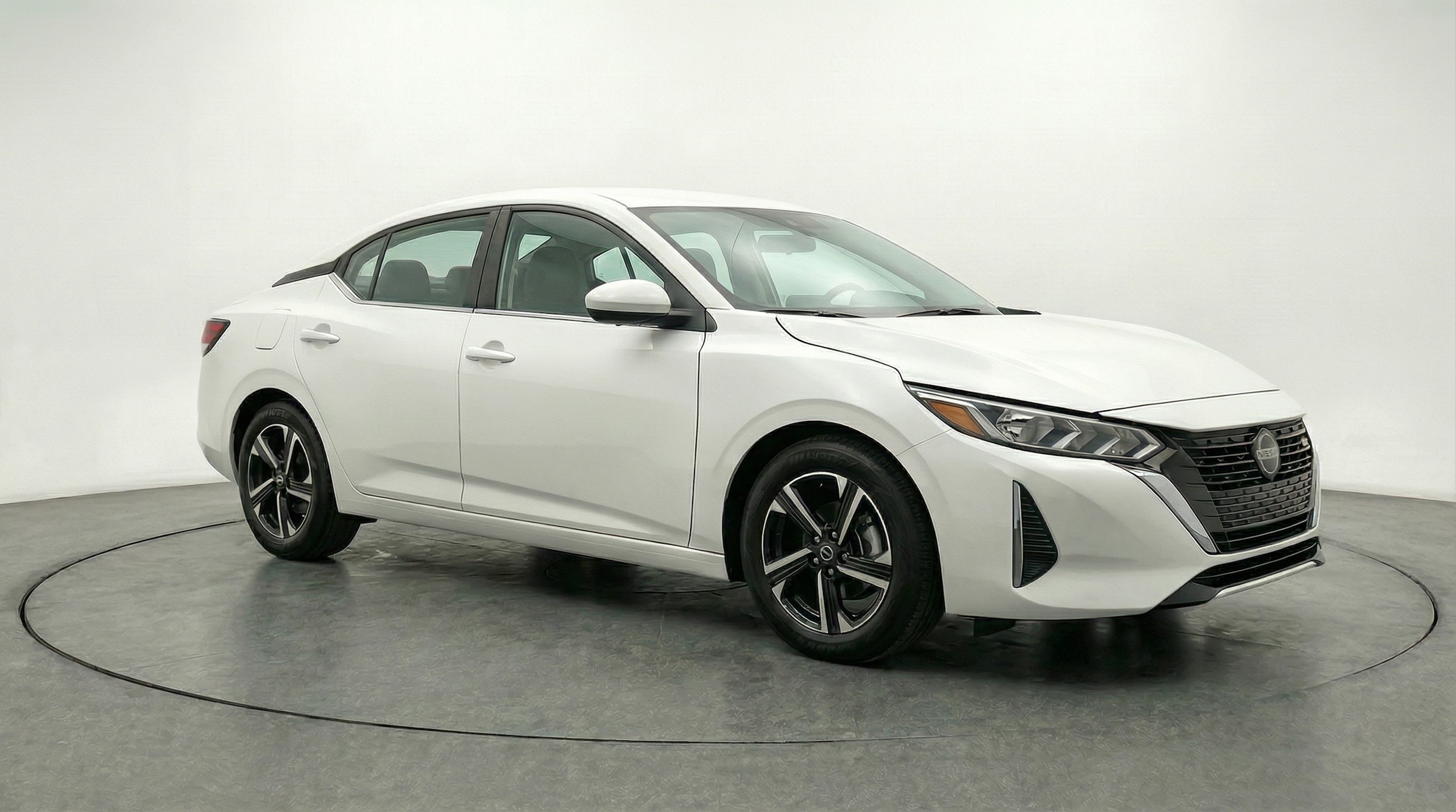 Thumbnail: 2025 Nissan Sentra - 1