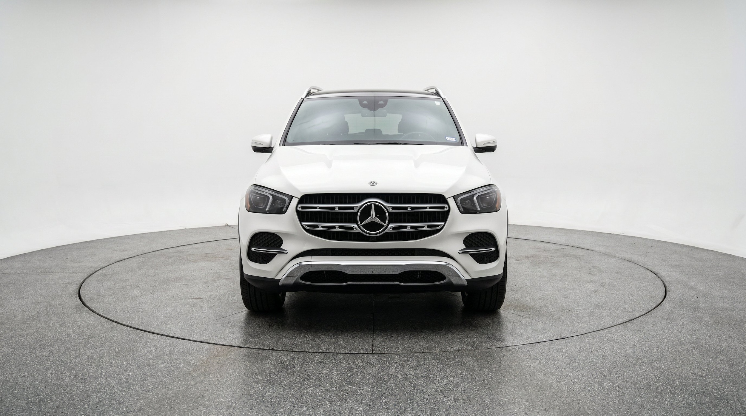Thumbnail: 2026 Mercedes-Benz GLE - 2