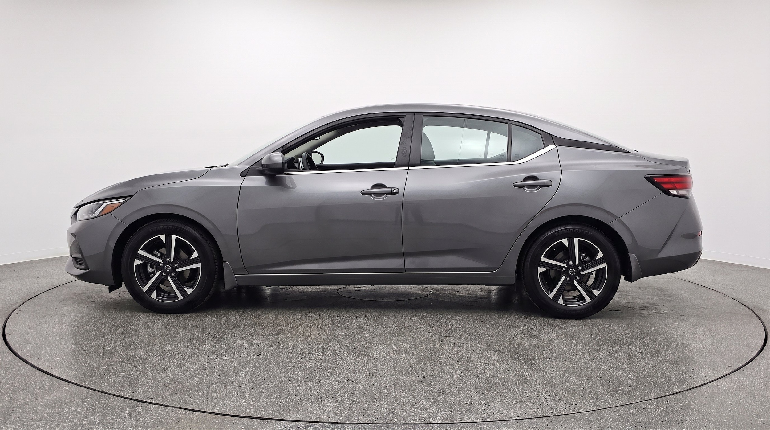 Thumbnail: 2025 Nissan Sentra - 5
