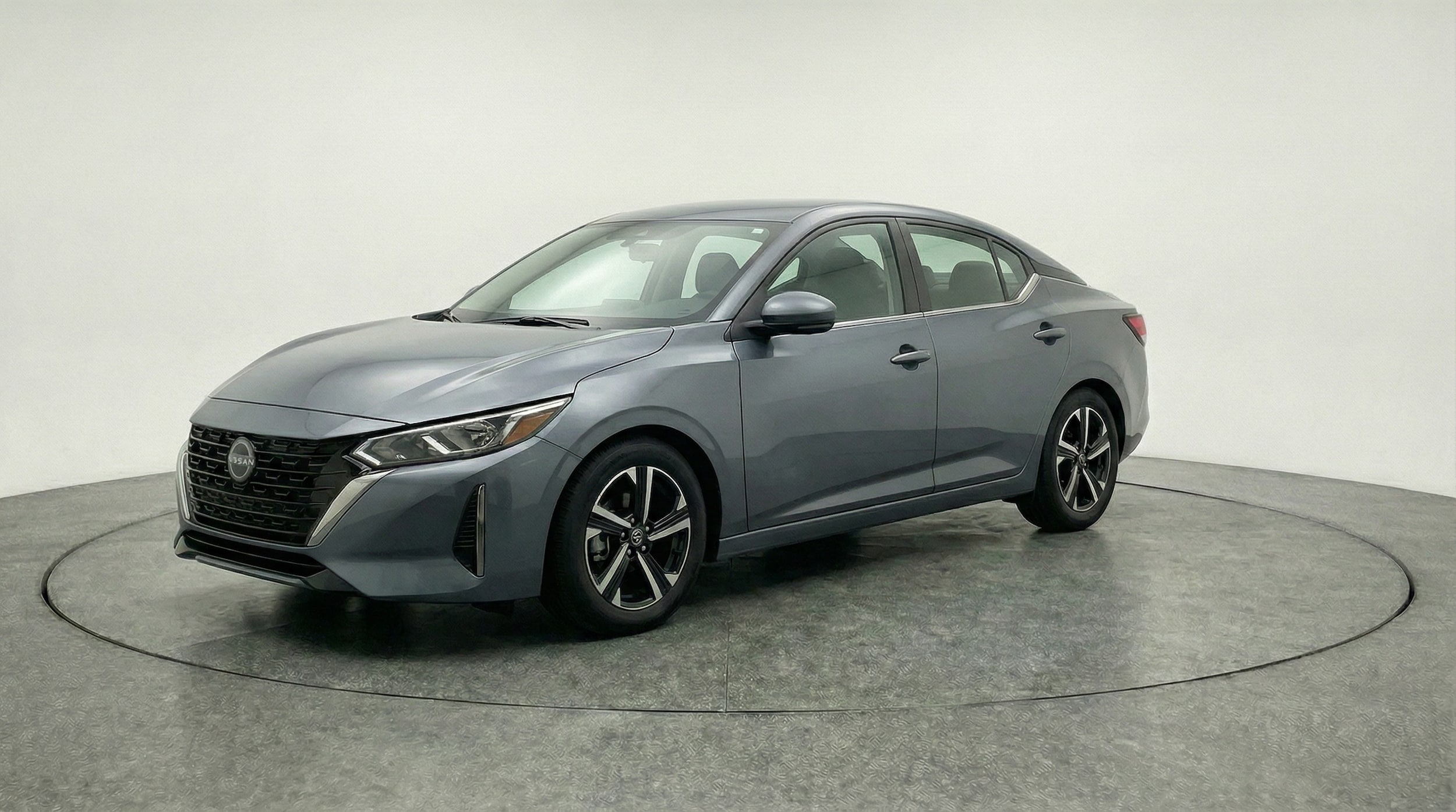 Thumbnail: 2025 Nissan Sentra - 3