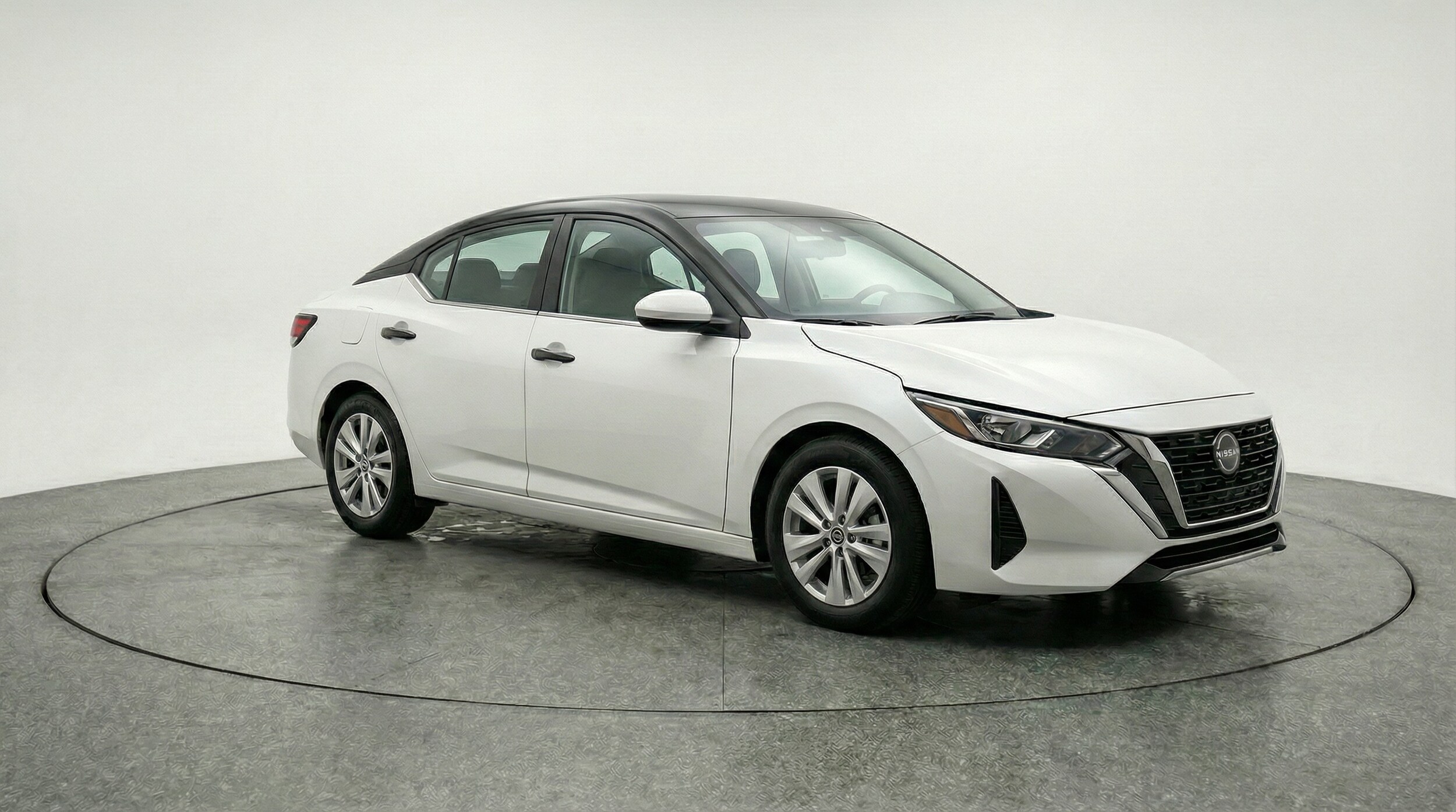 Thumbnail: 2025 Nissan Sentra - 1