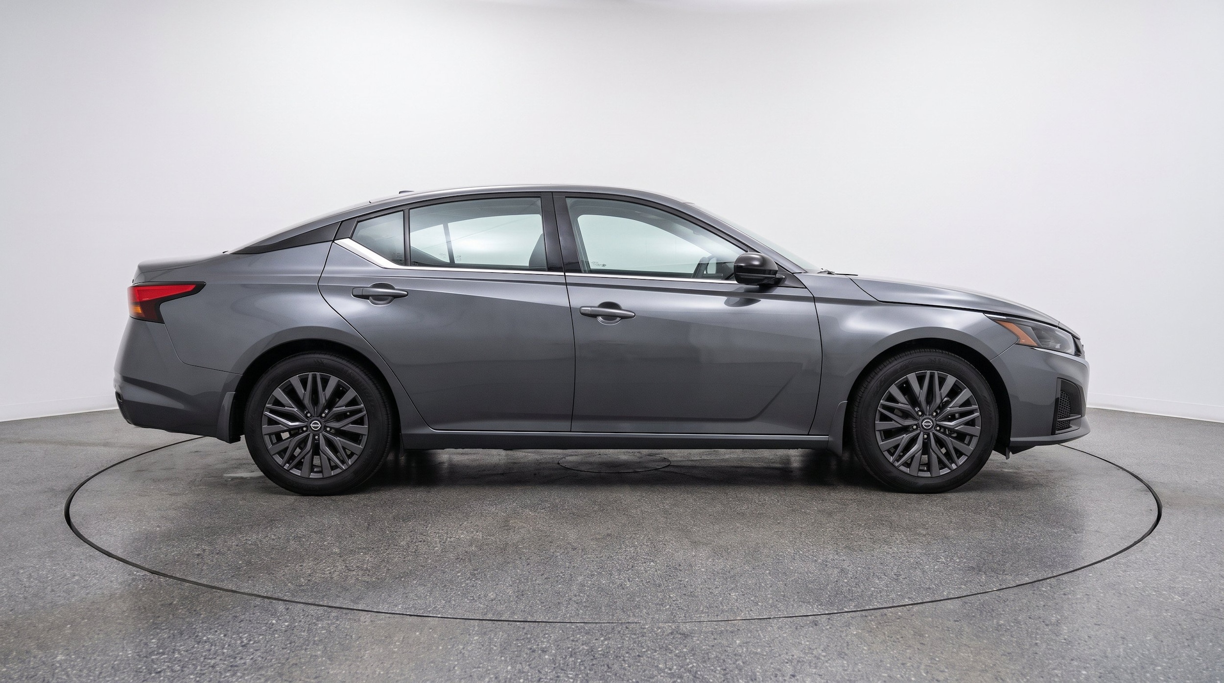 Thumbnail: 2025 Nissan Altima - 10